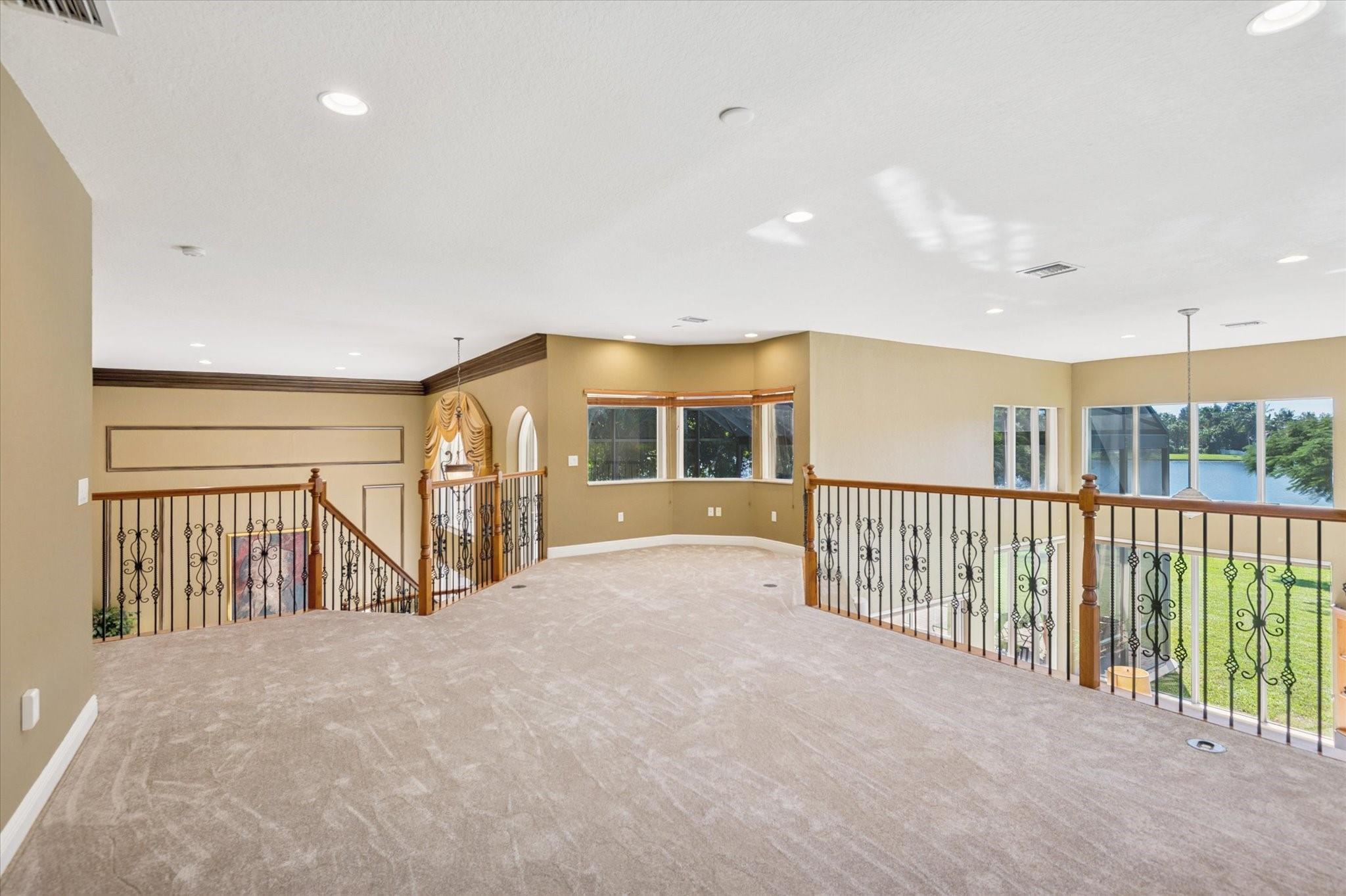 Buckram Oak Farm 150-37 B - Residential