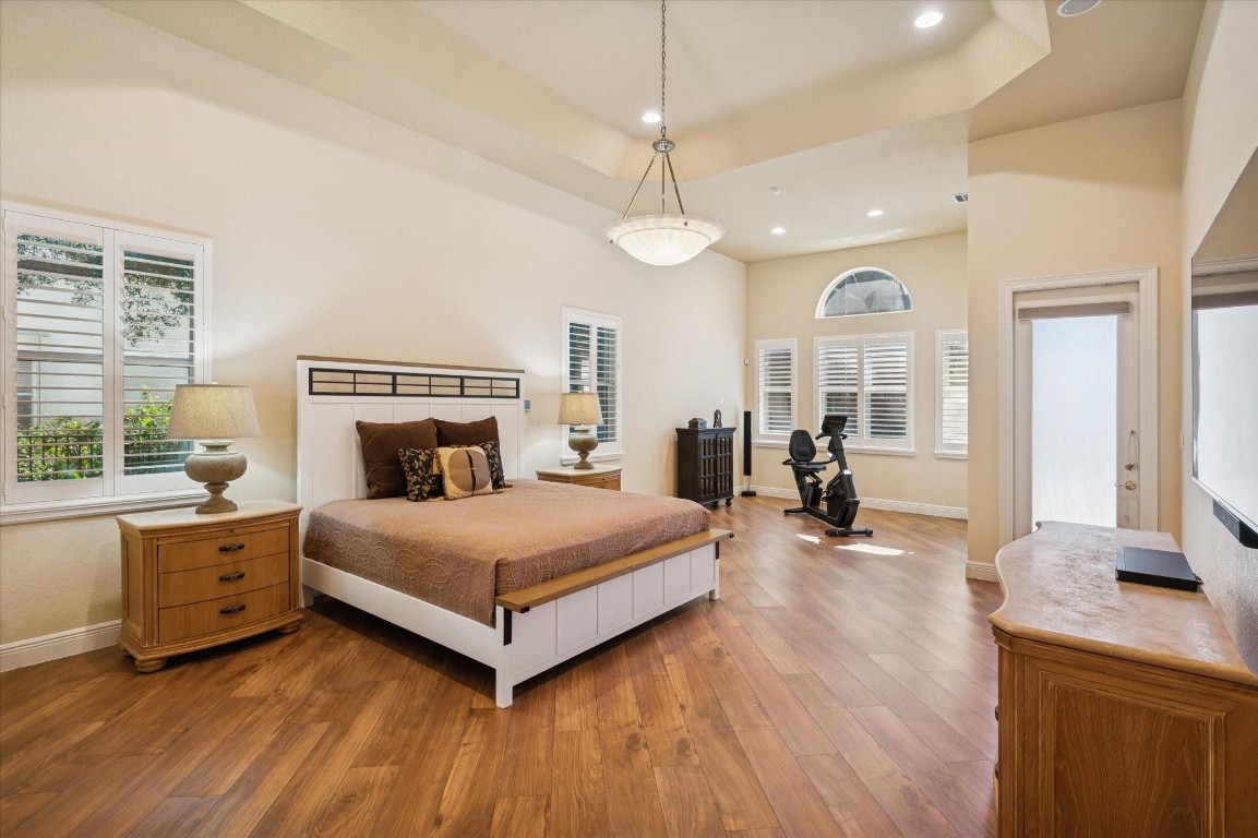 Buckram Oak Farm 150-37 B - Residential