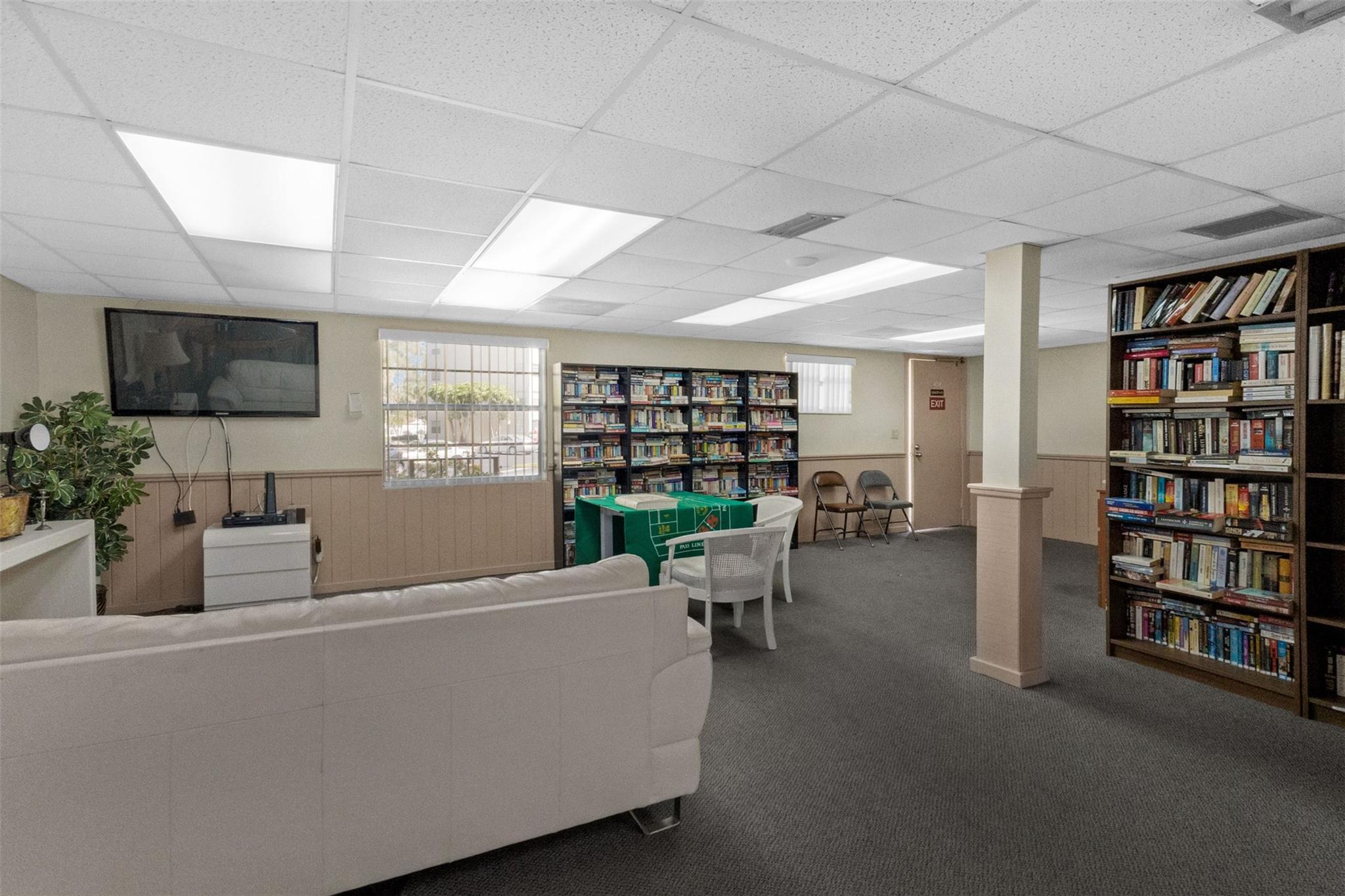 18th Hole at Inverrary - Residential