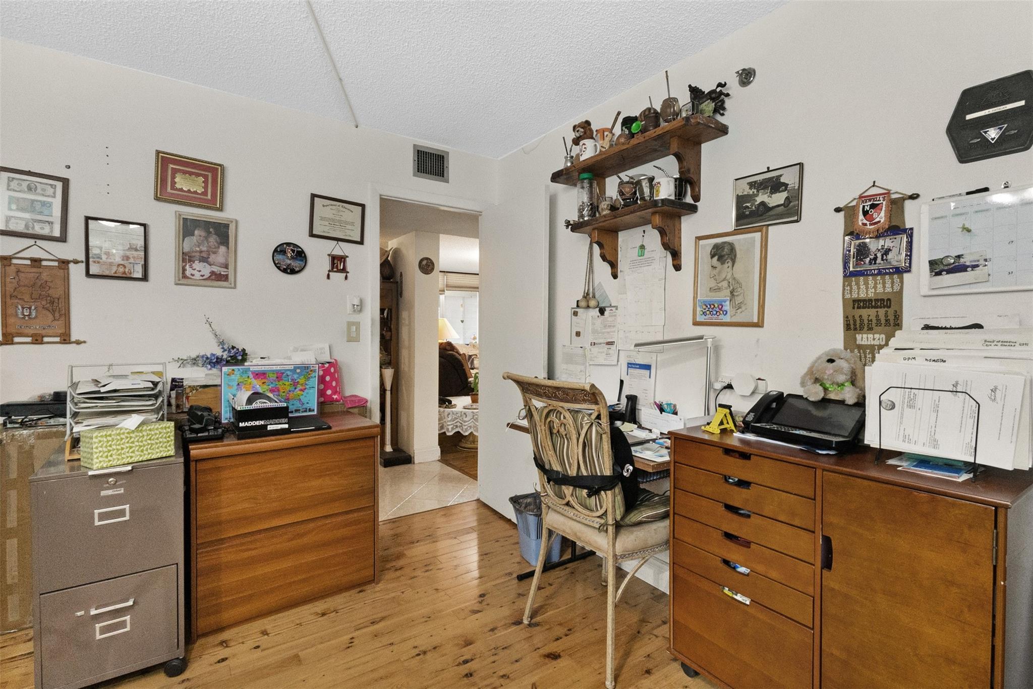 18th Hole at Inverrary - Residential