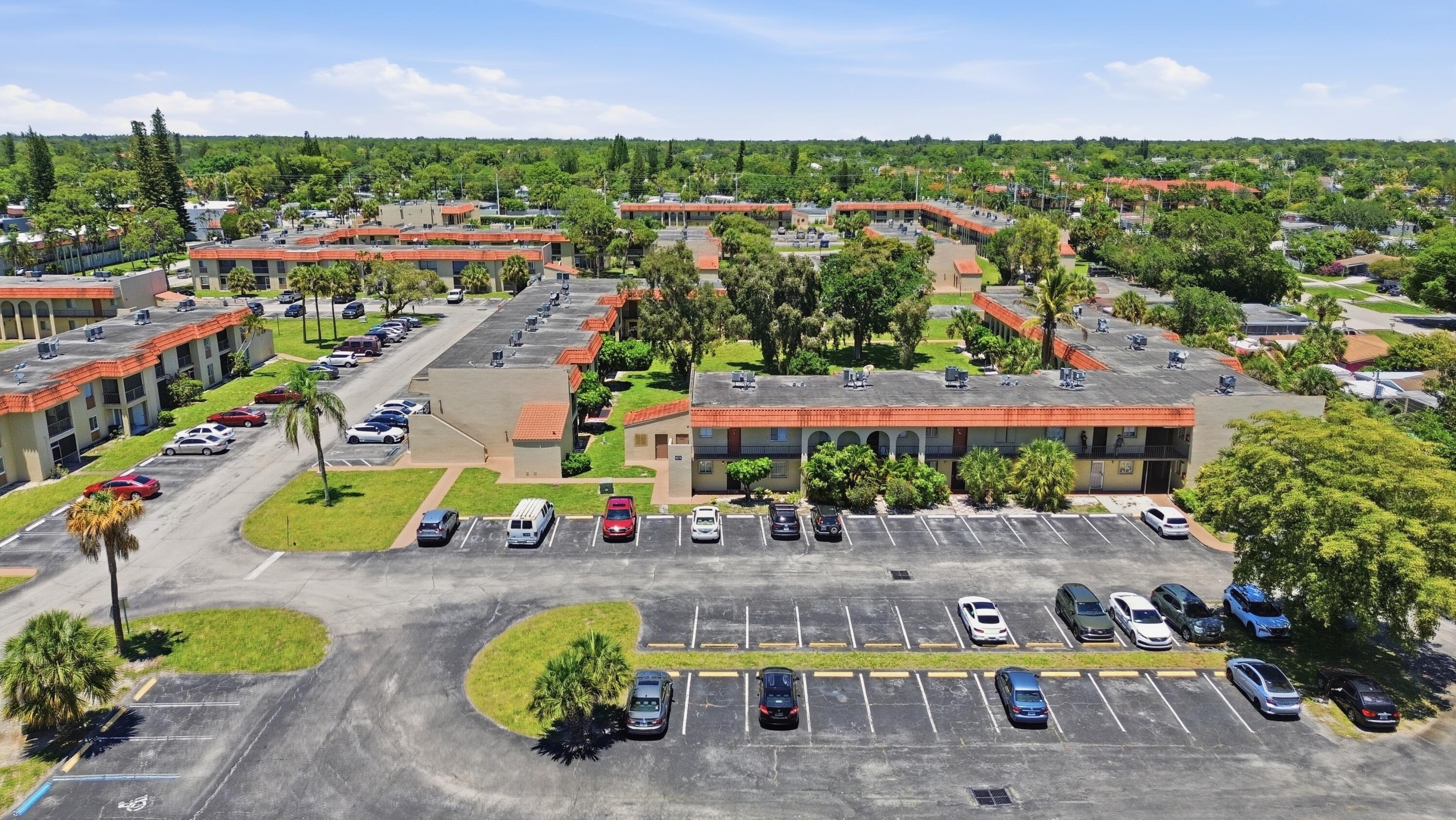 FOREST HILL GARDENS CONDO - Residential