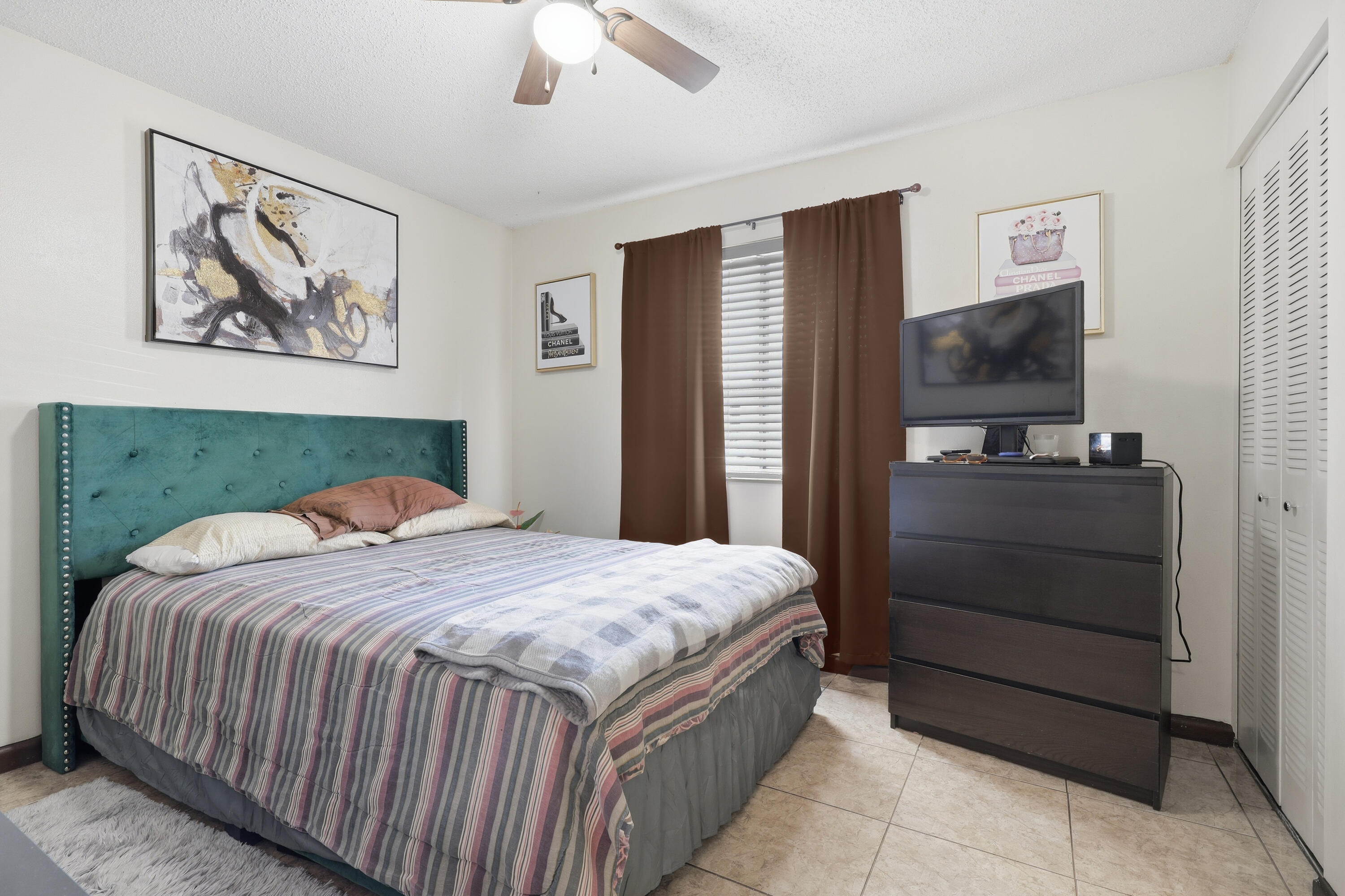 FOREST HILL GARDENS CONDO - Residential