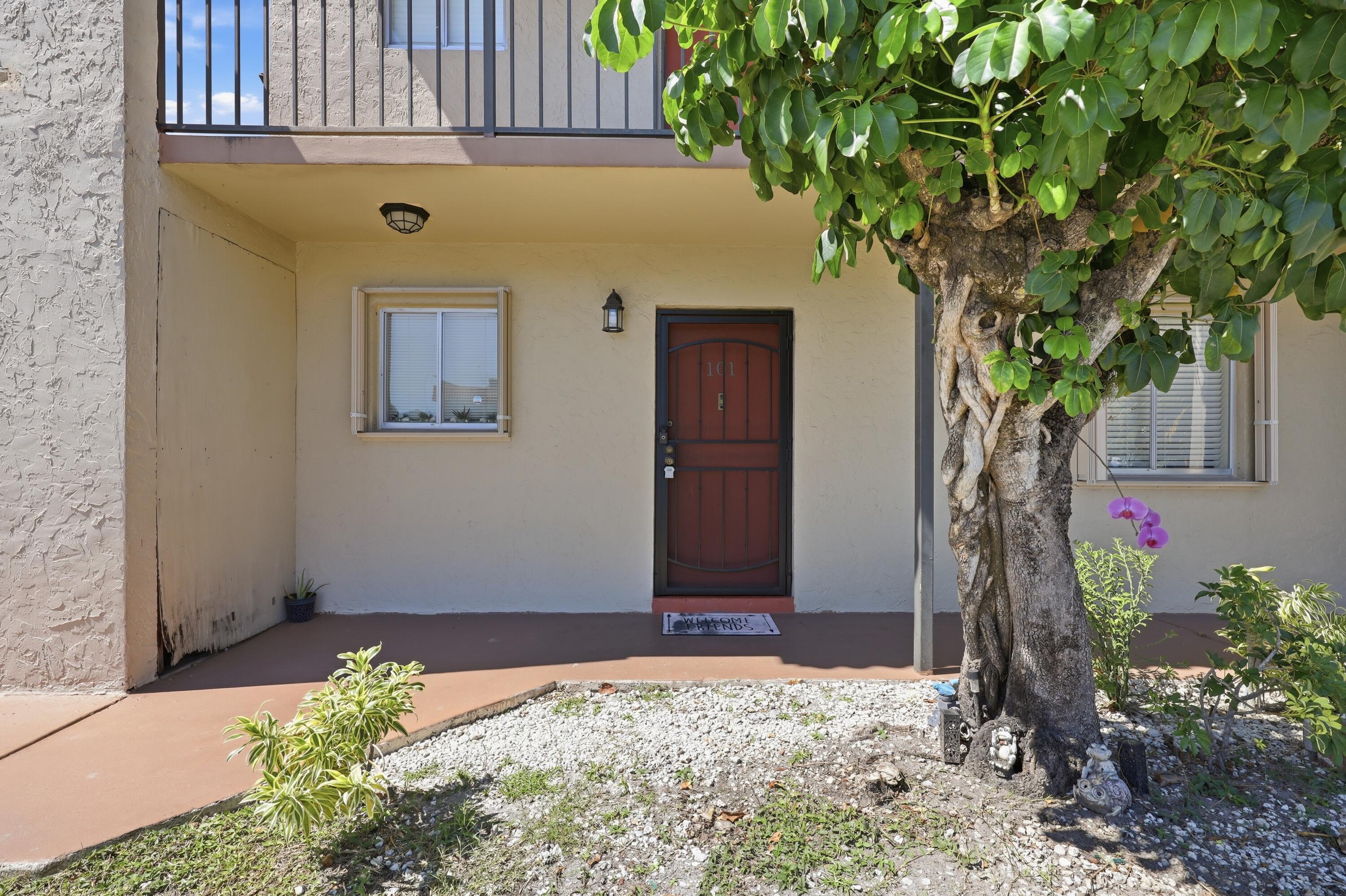 FOREST HILL GARDENS CONDO - Residential