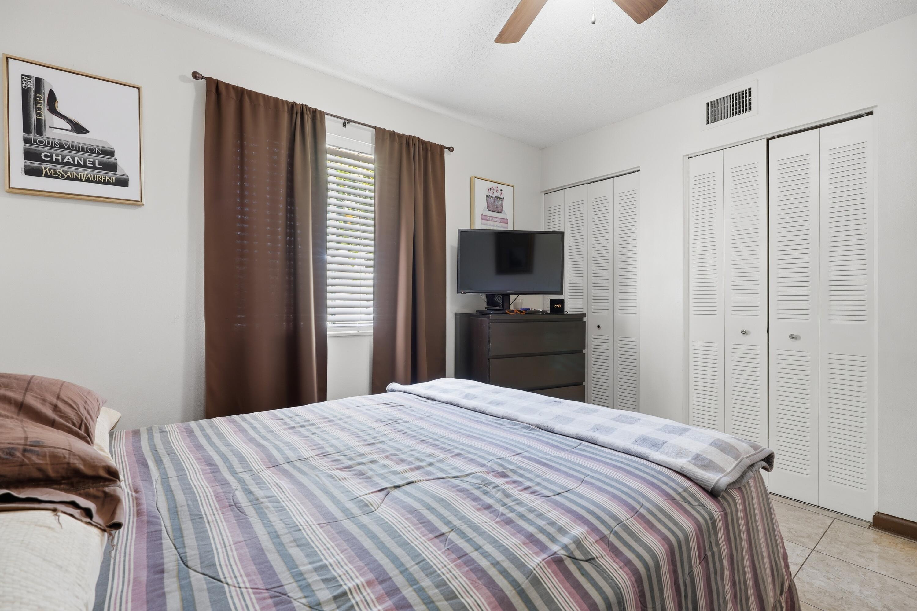 FOREST HILL GARDENS CONDO - Residential
