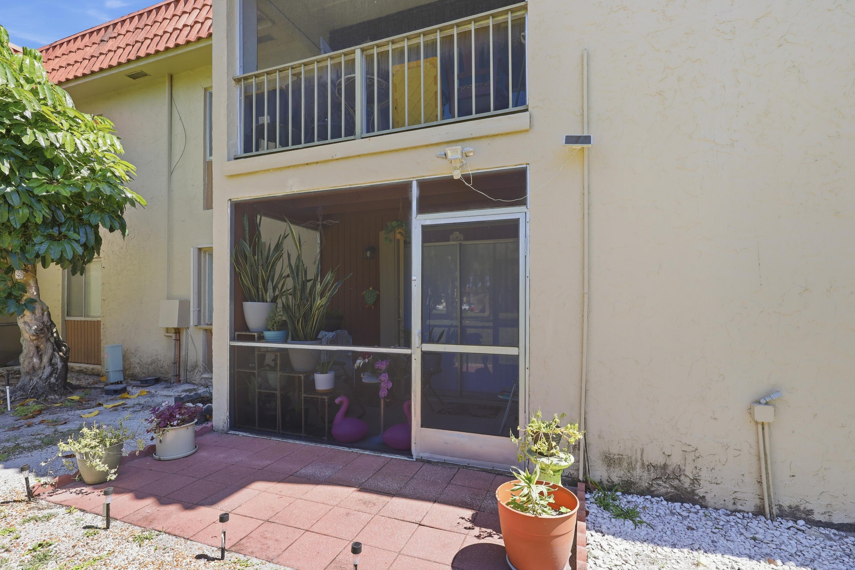 FOREST HILL GARDENS CONDO - Residential