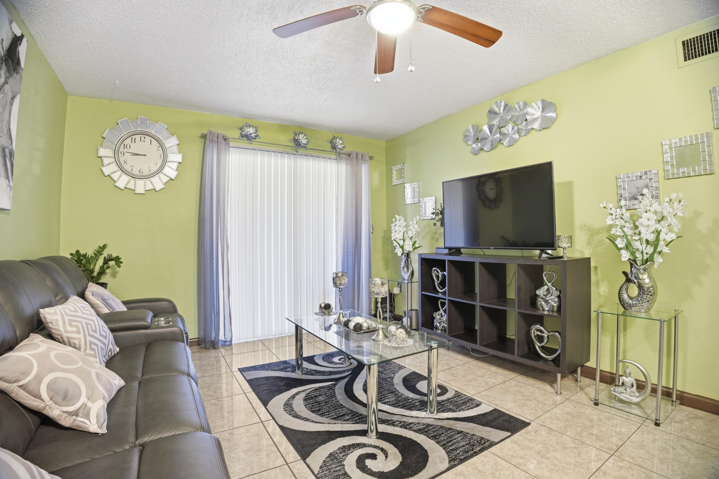 FOREST HILL GARDENS CONDO - Residential