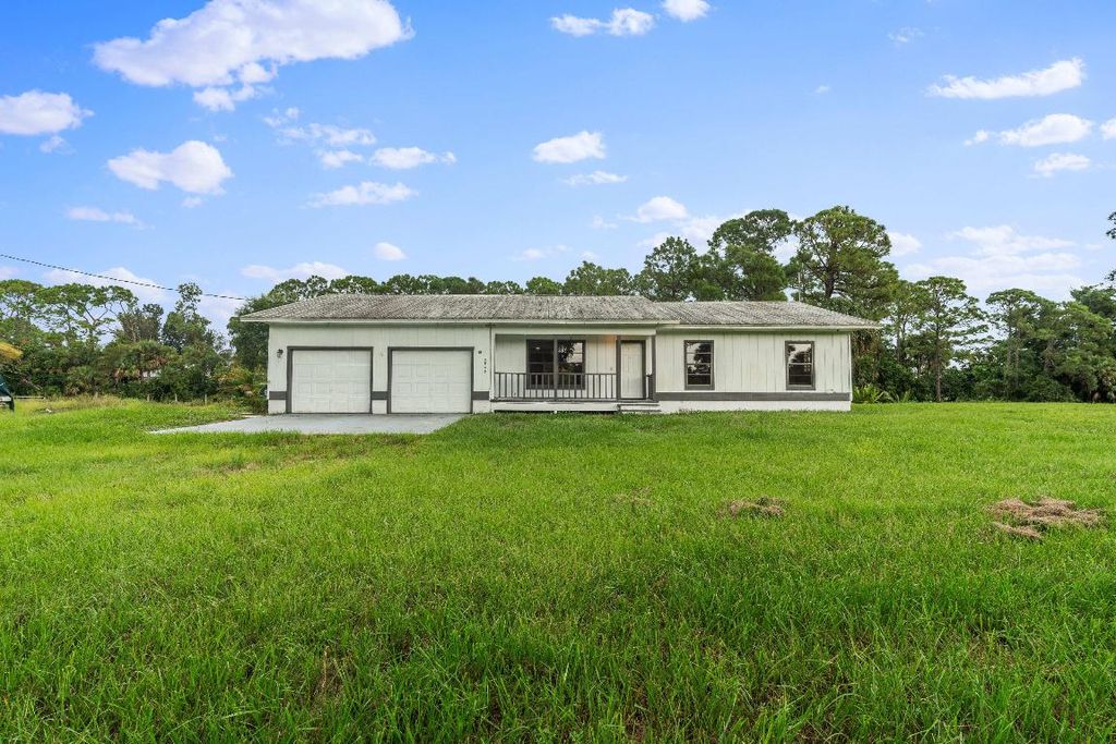 Photo of 9949 154th Road N, Jupiter, FL 33478 (MLS # R11040008)