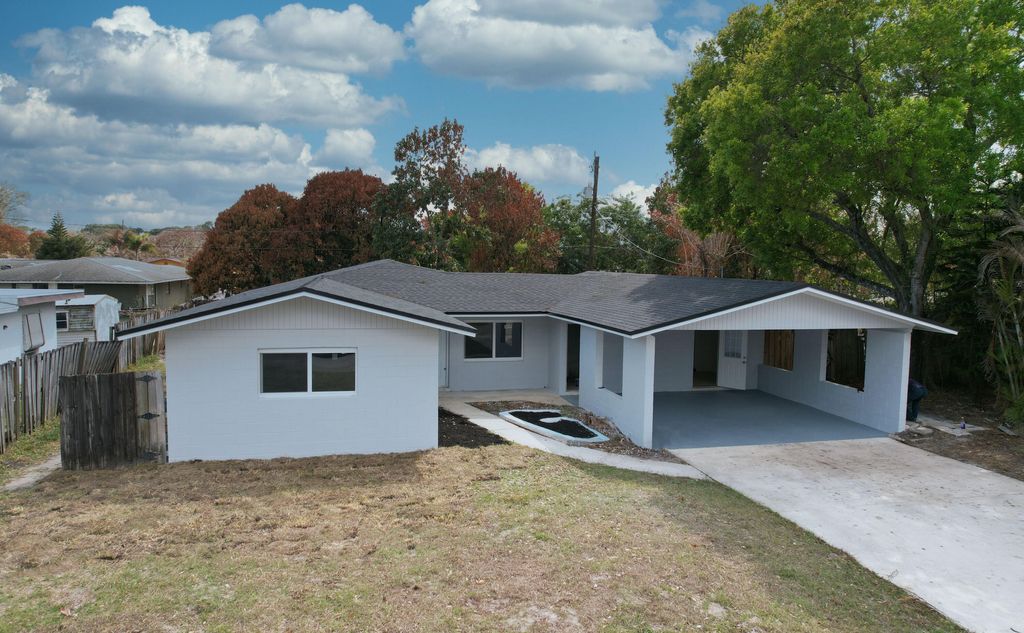 Photo of 2405 Melon Court, Fort Pierce, FL 34982 (MLS # R11168086)