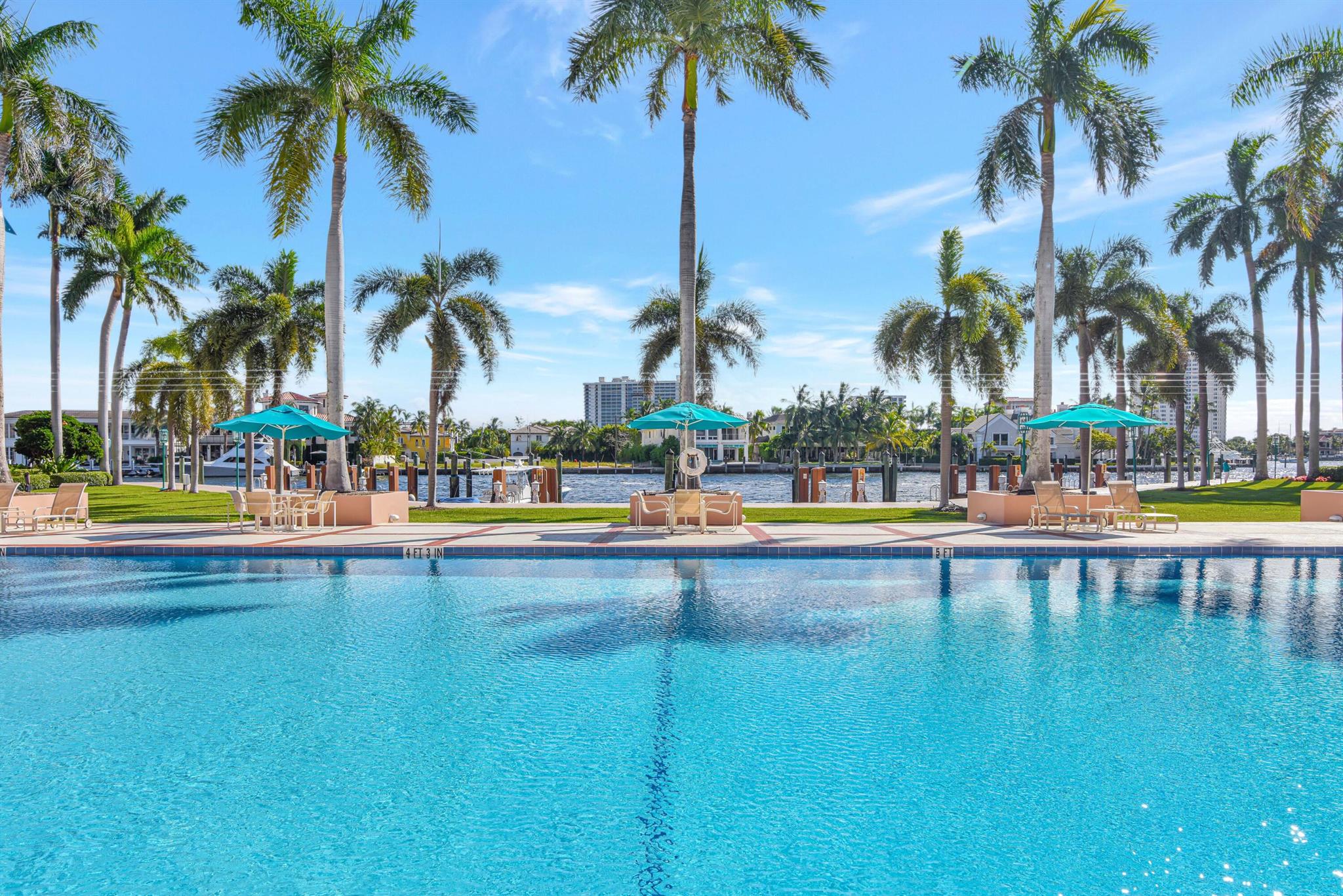 Mizner Court - Residential