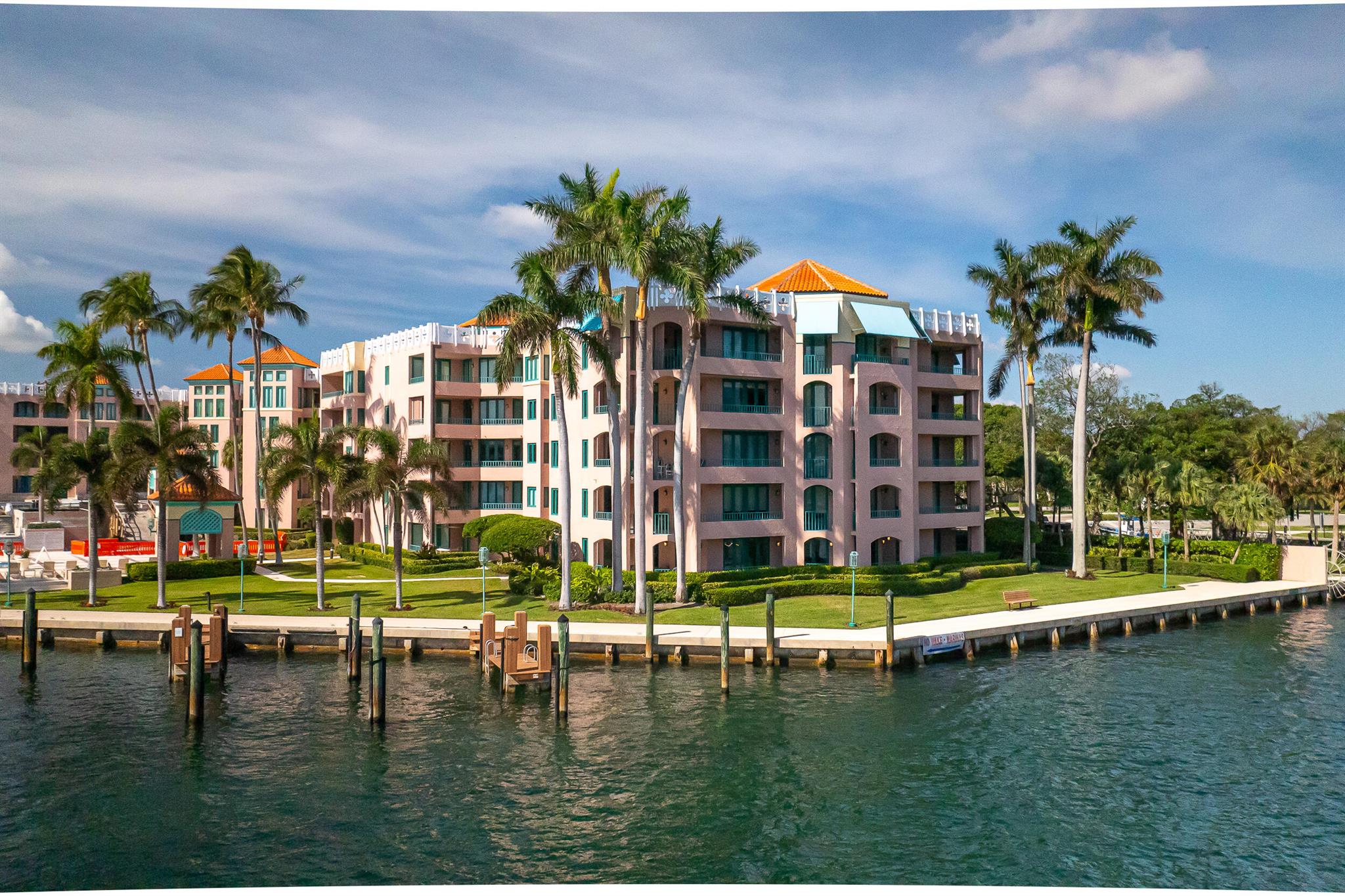 Mizner Court - Residential