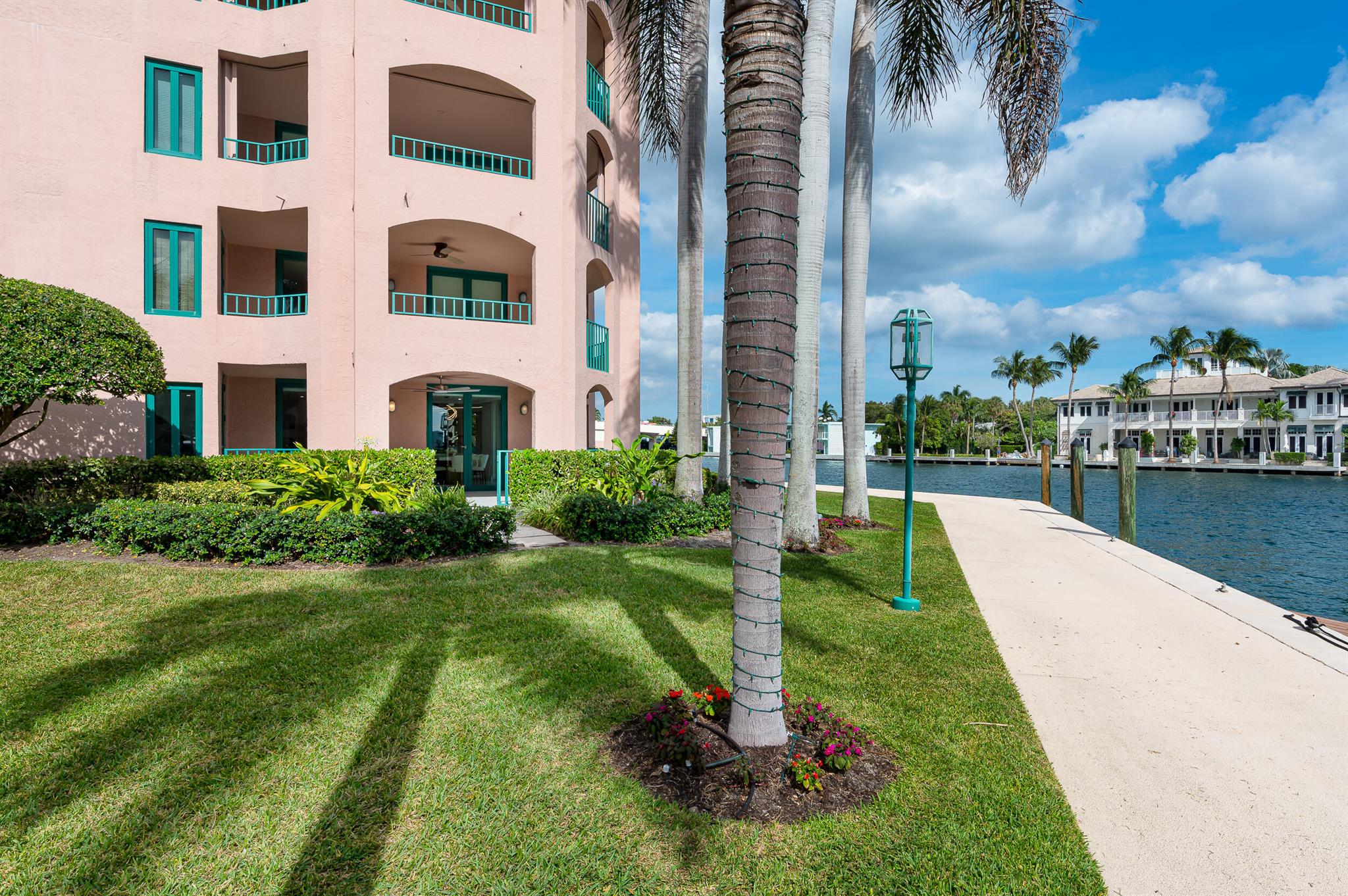 Mizner Court - Residential