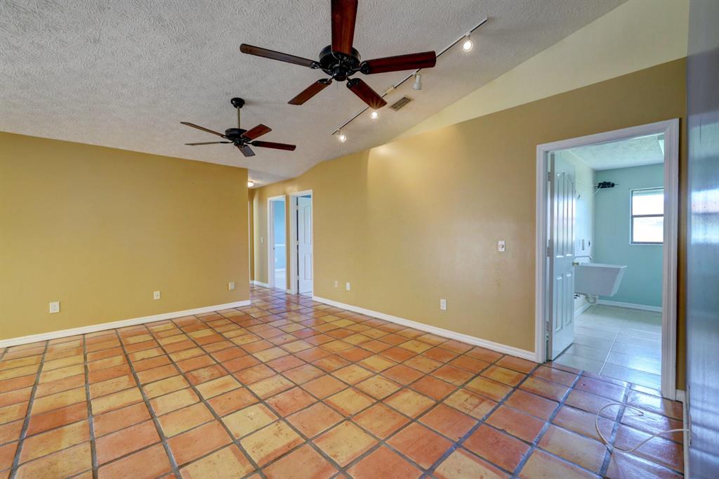 SOUTH PORT ST LUCIE UNIT 4 - Residential Lease