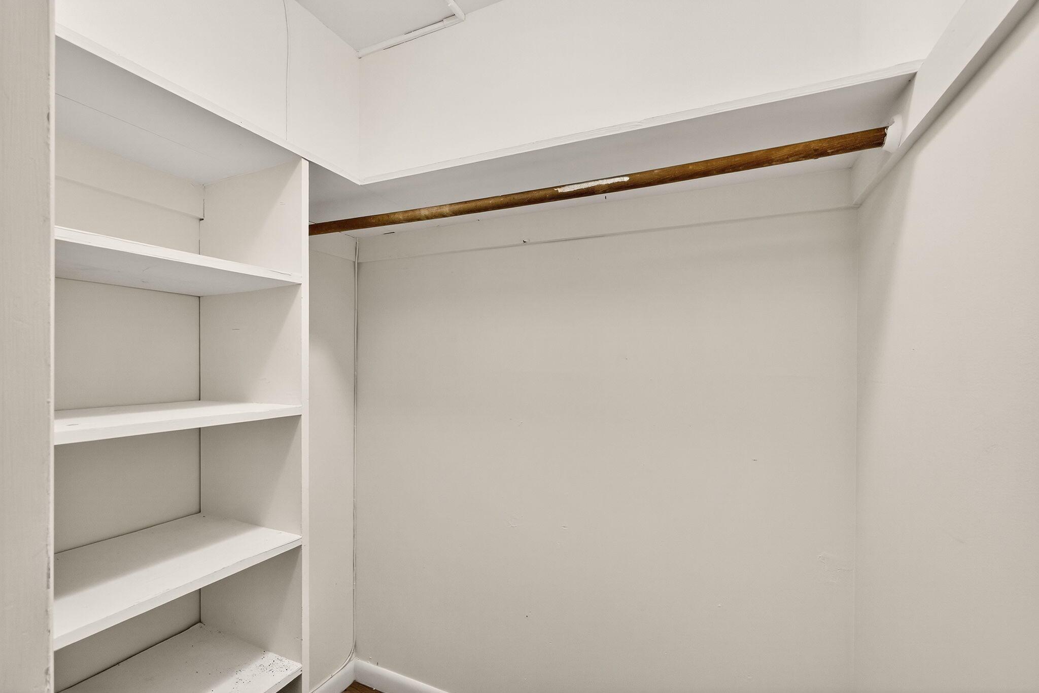 COVENTRY CONDO - Residential