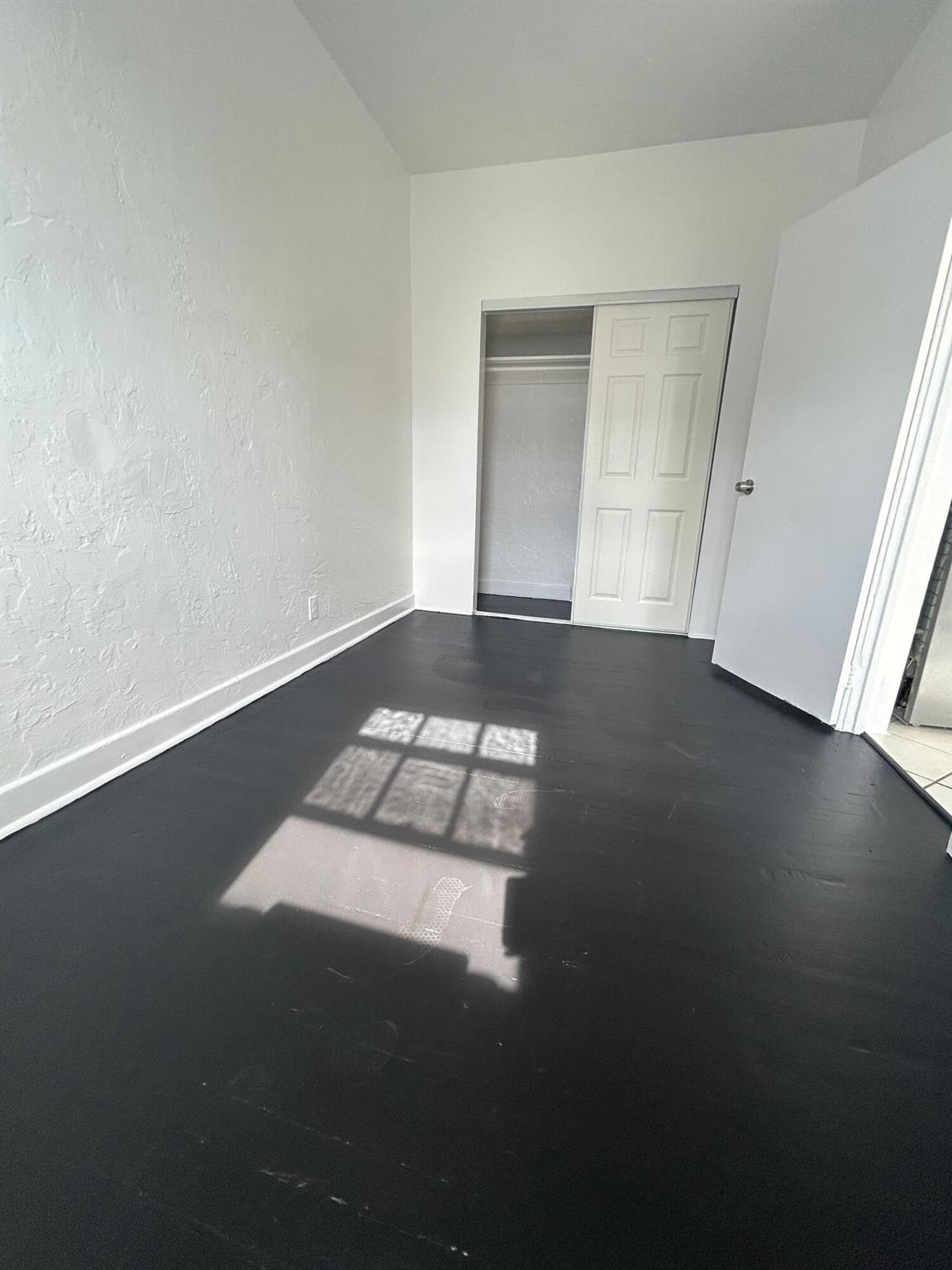 523 24th Street 16