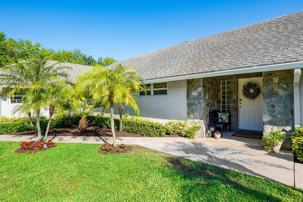 Photo of 8811 Pinion Drive, Wellington, FL 33467 (MLS # B26006551)