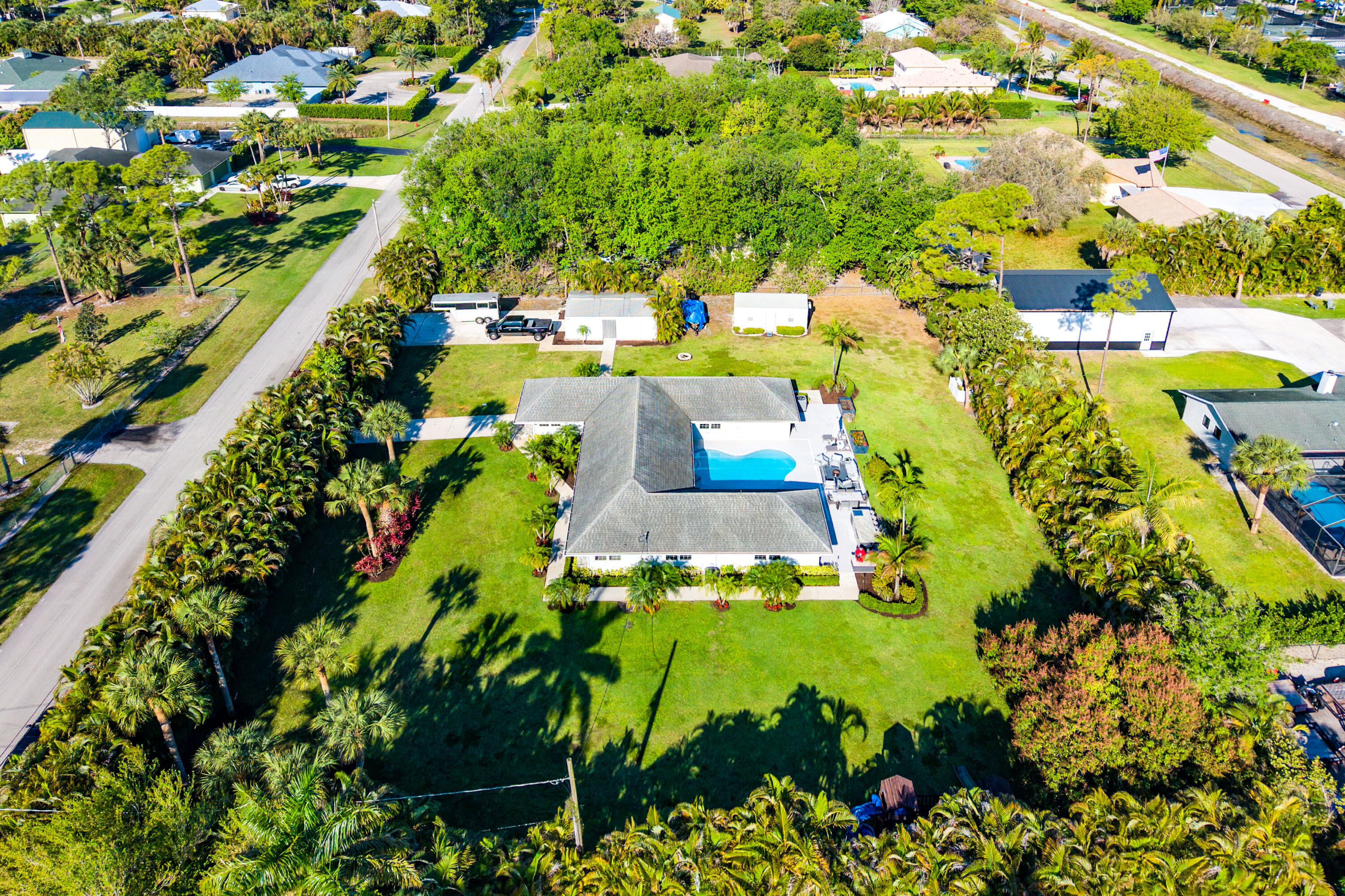 PALM BEACH RANCHETTES - Residential