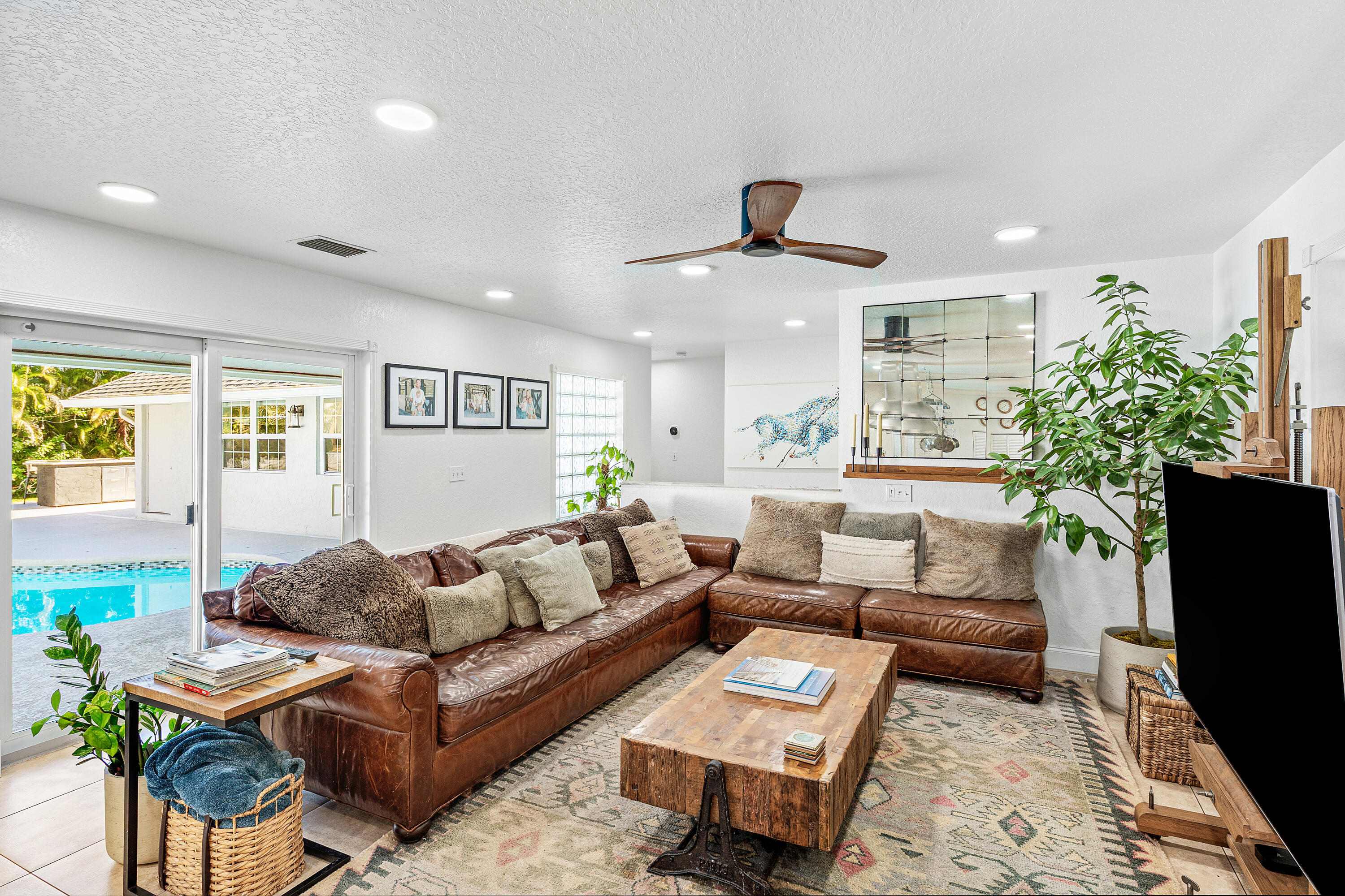 PALM BEACH RANCHETTES - Residential