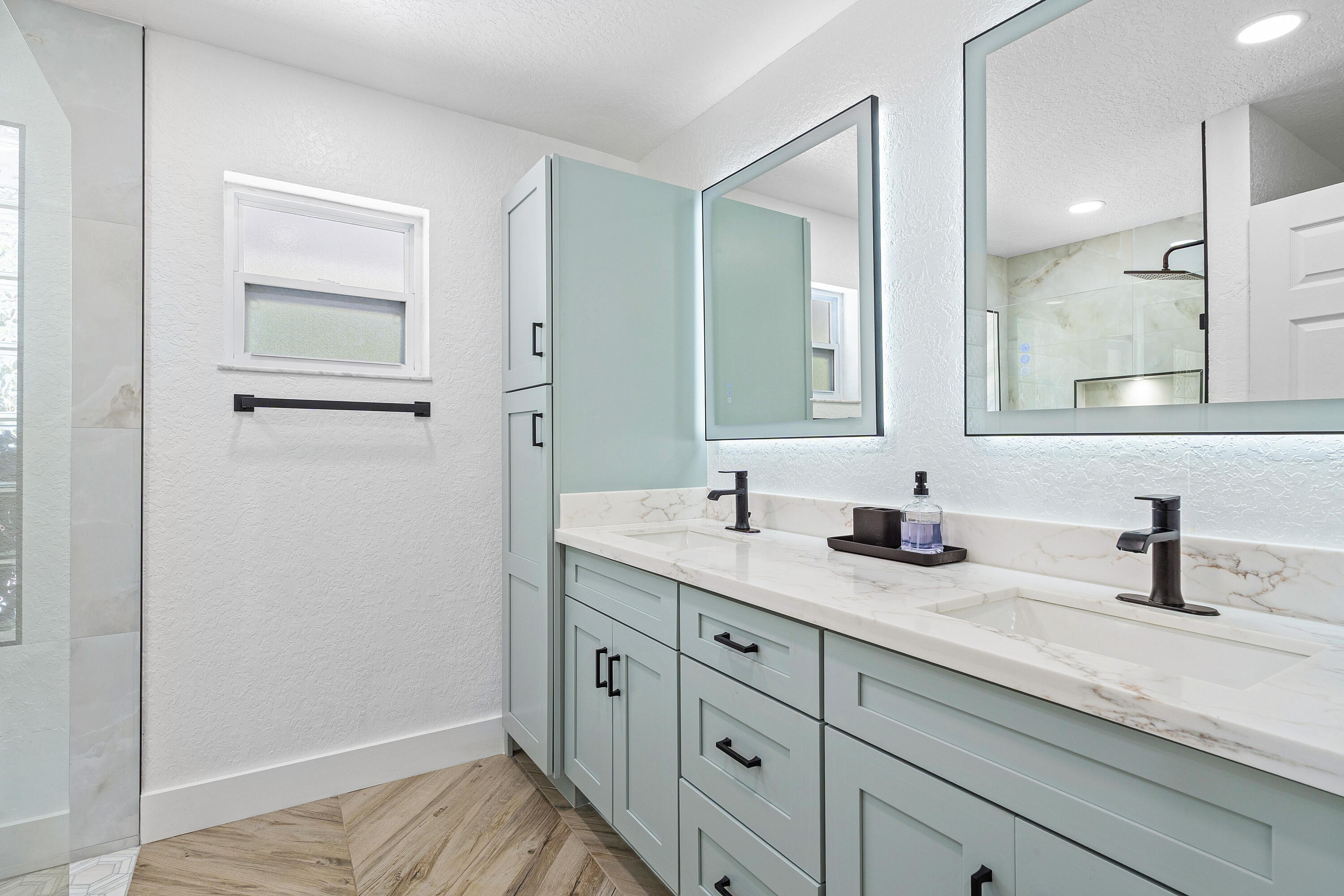 PALM BEACH RANCHETTES - Residential