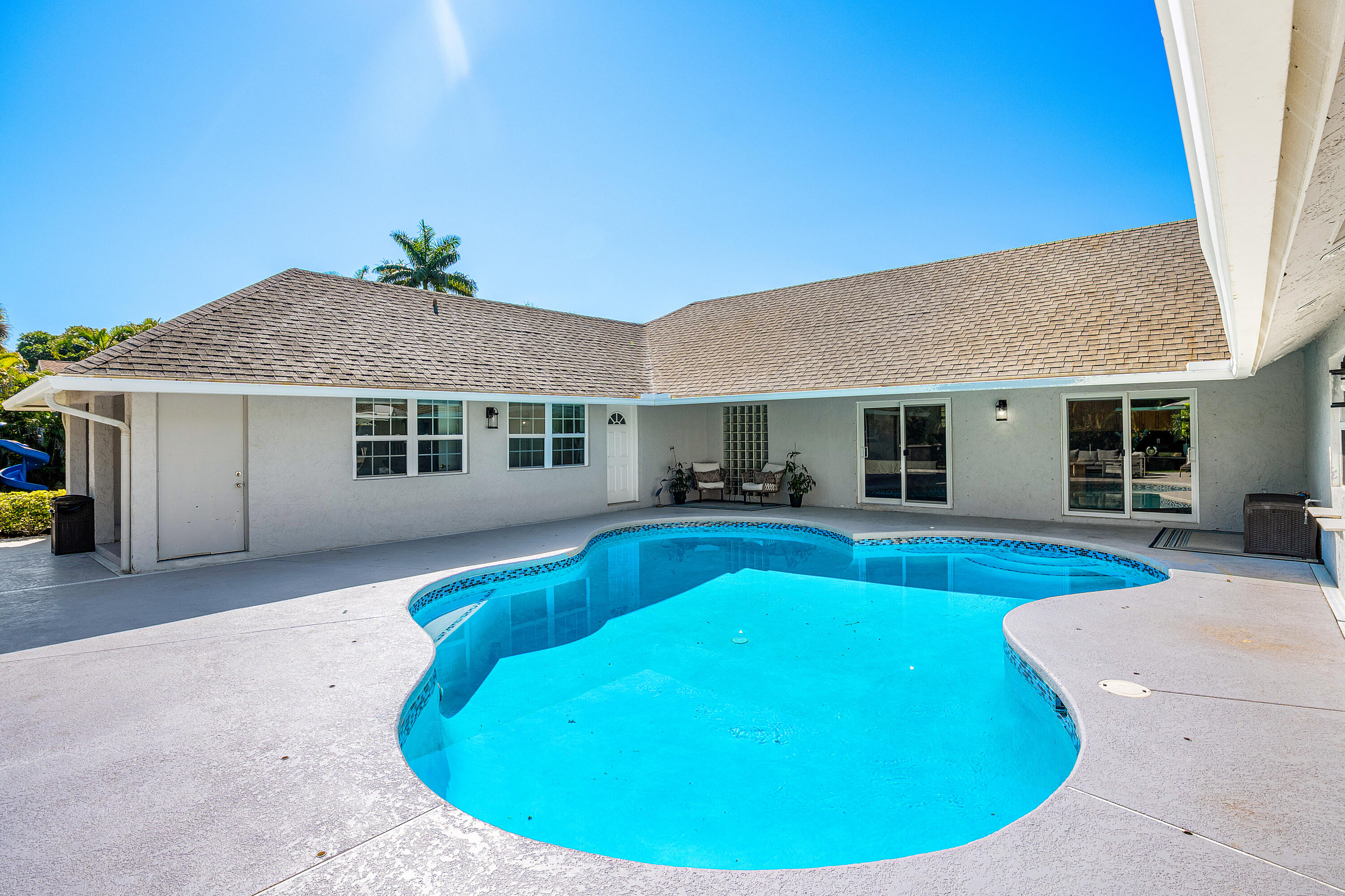 PALM BEACH RANCHETTES - Residential