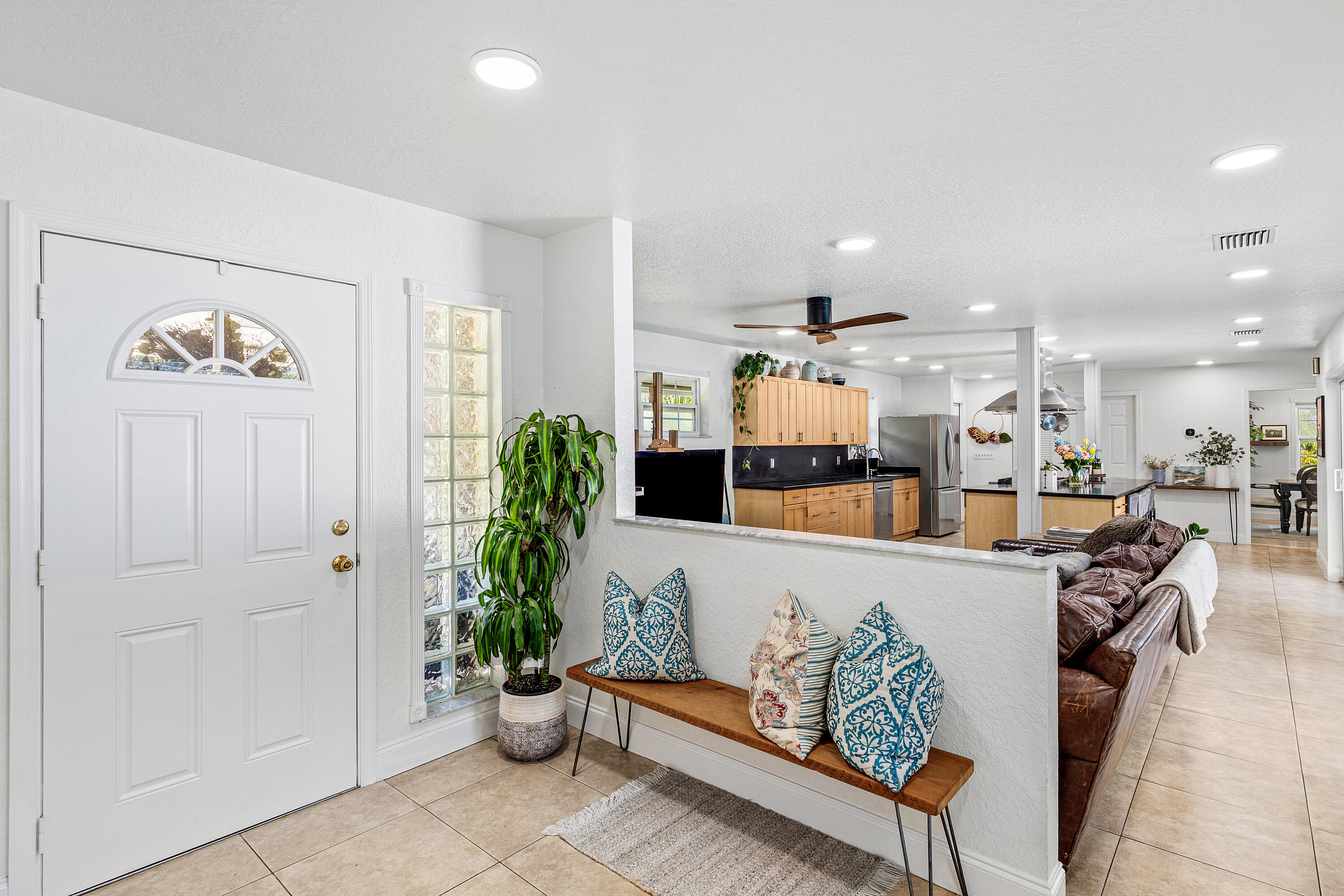 PALM BEACH RANCHETTES - Residential