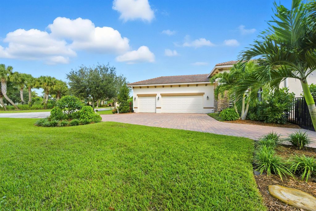 Photo of 1016 SW Triste Way, Stuart, FL 34997 (MLS # R11135340)