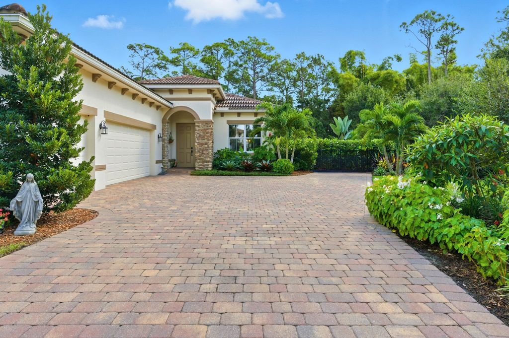 Photo of 1016 SW Triste Way, Stuart, FL 34997 (MLS # R11135340)
