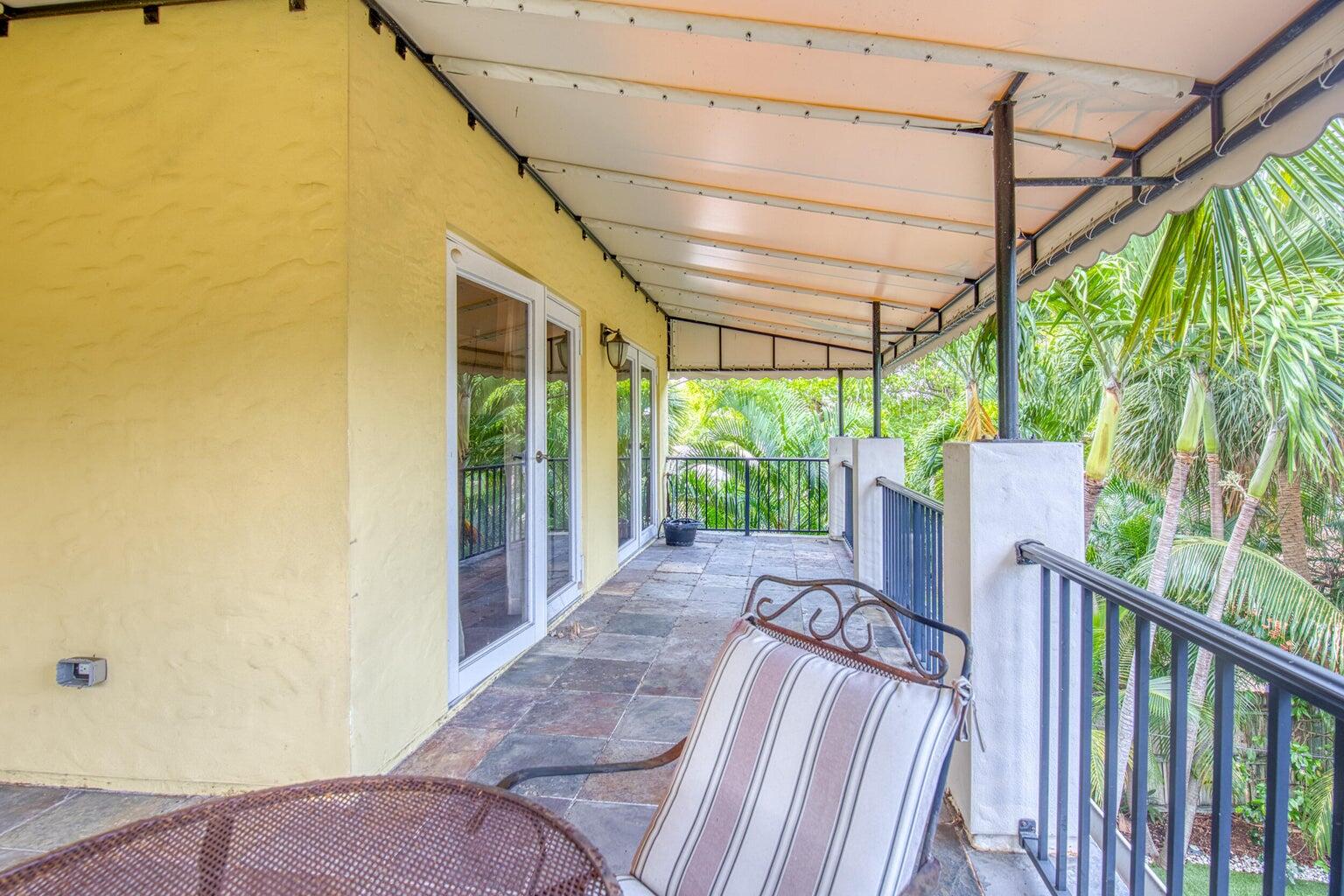 LAKE WORTH TOWN OF - Residential