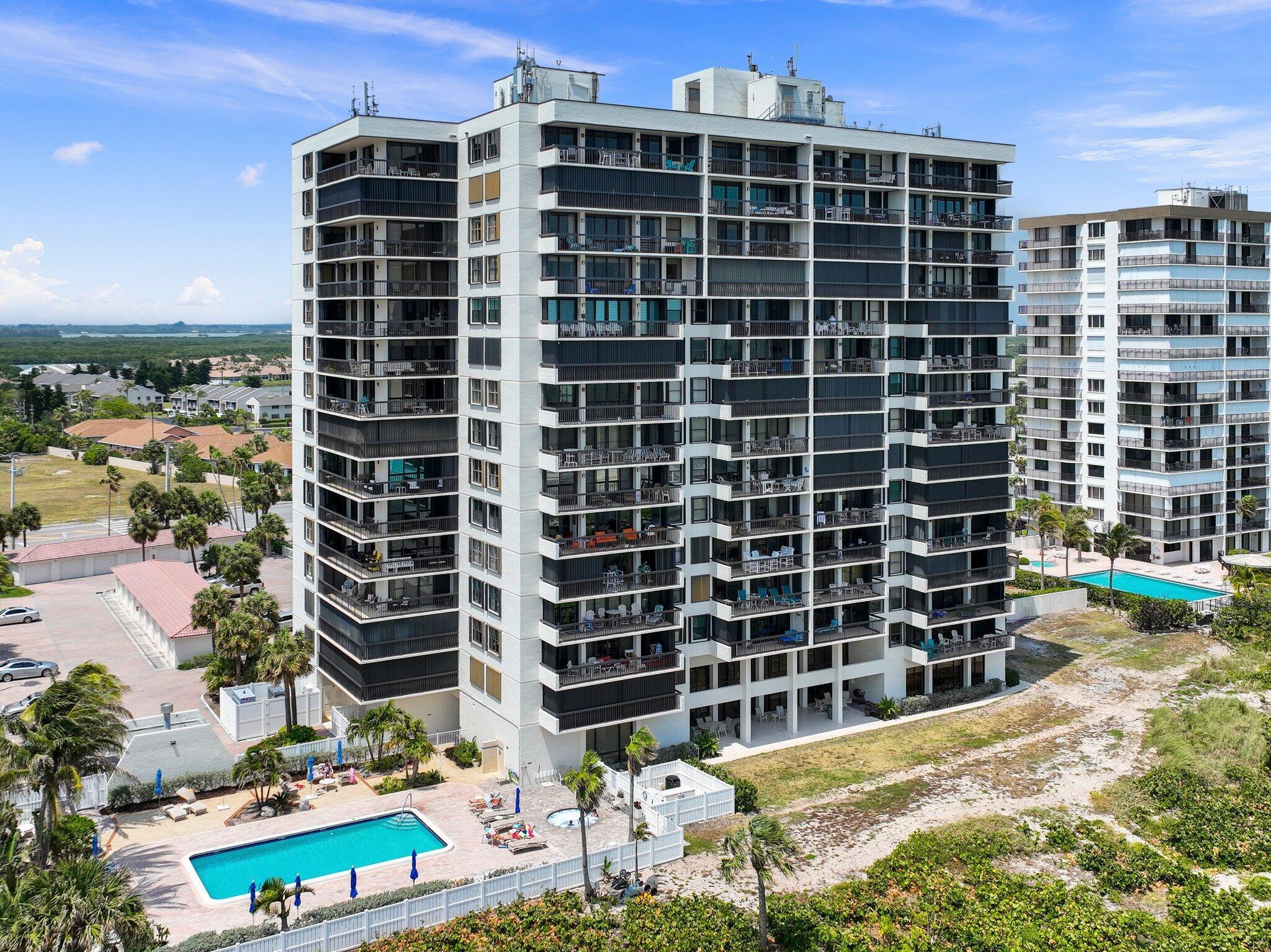 SANDS ON THE OCEAN SECTIO - Residential