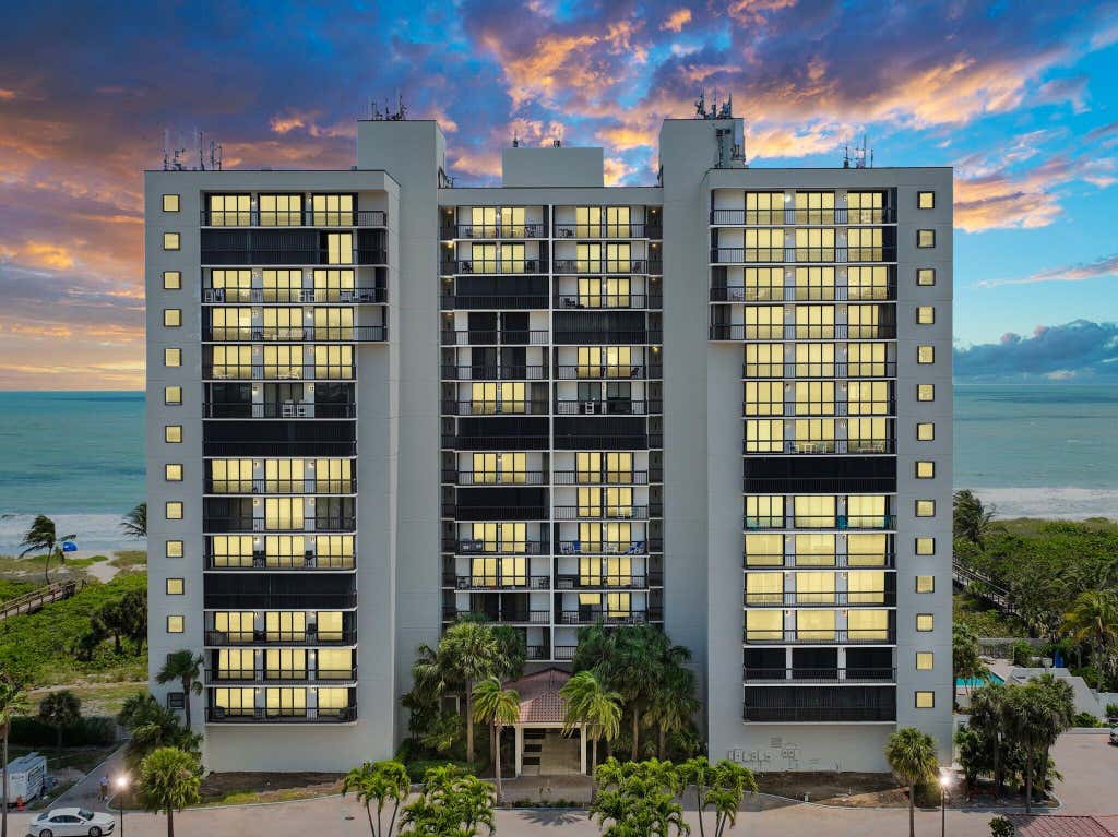 Photo of 3100 N Highway A1a #506, Hutchinson Island, FL 34949 (MLS # R11090877)