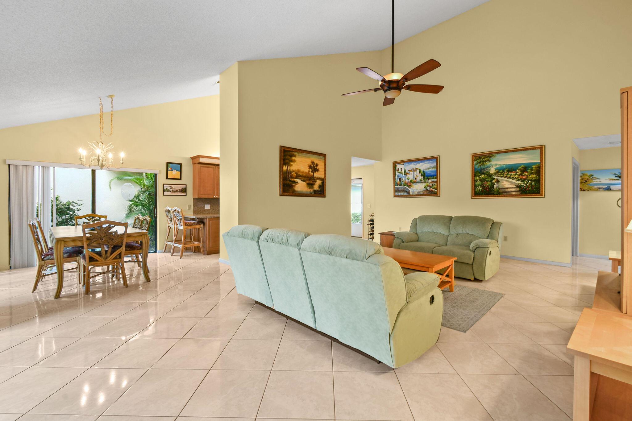 160 Cape Pointe Circle