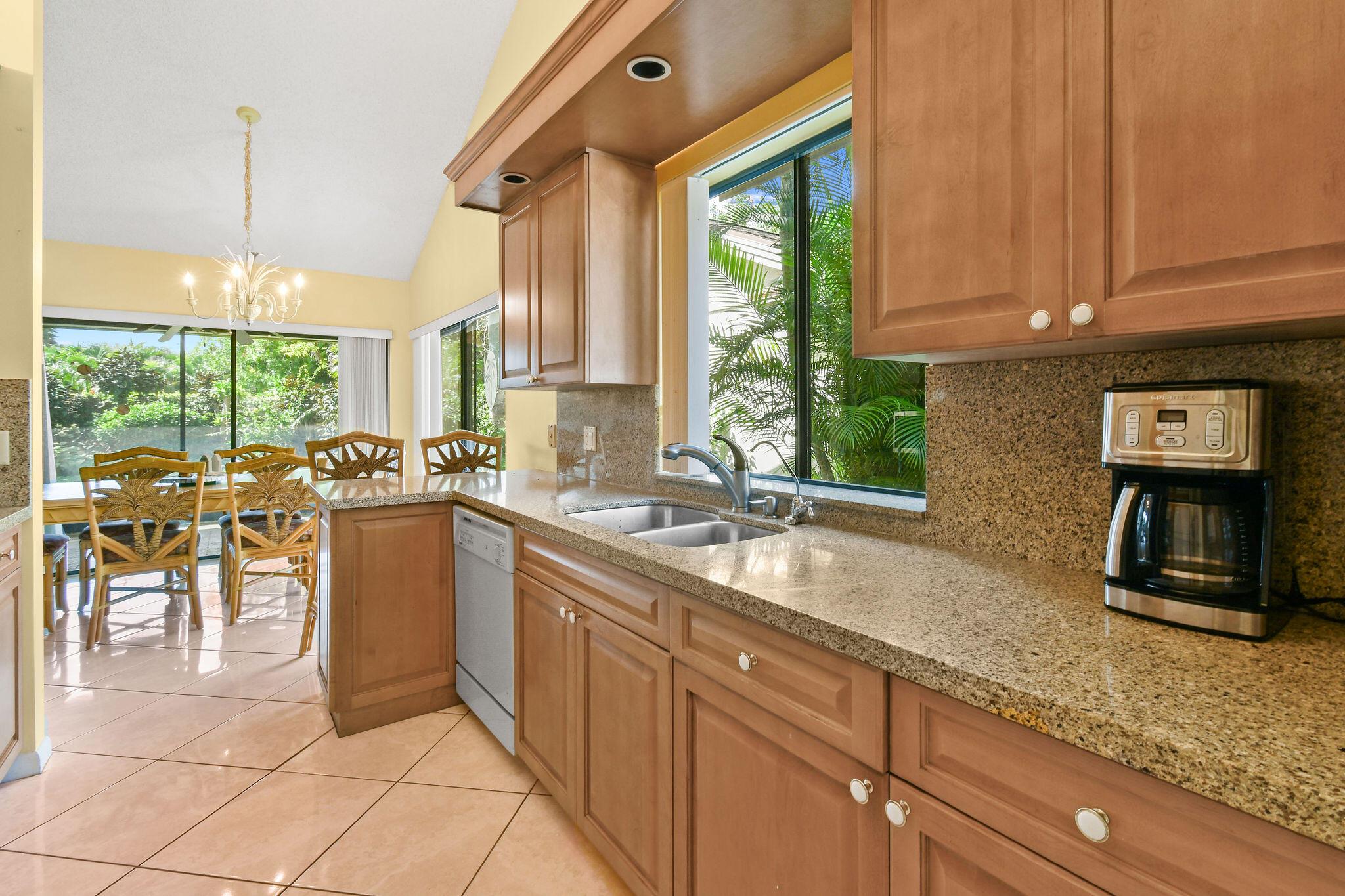 160 Cape Pointe Circle