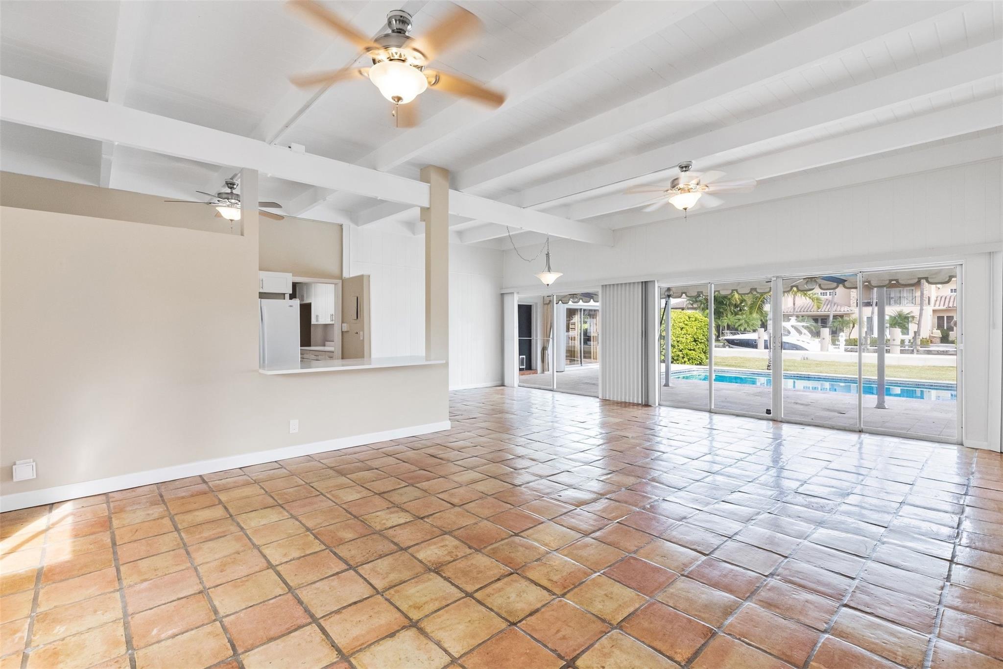 Riviera 6-17 B - Residential