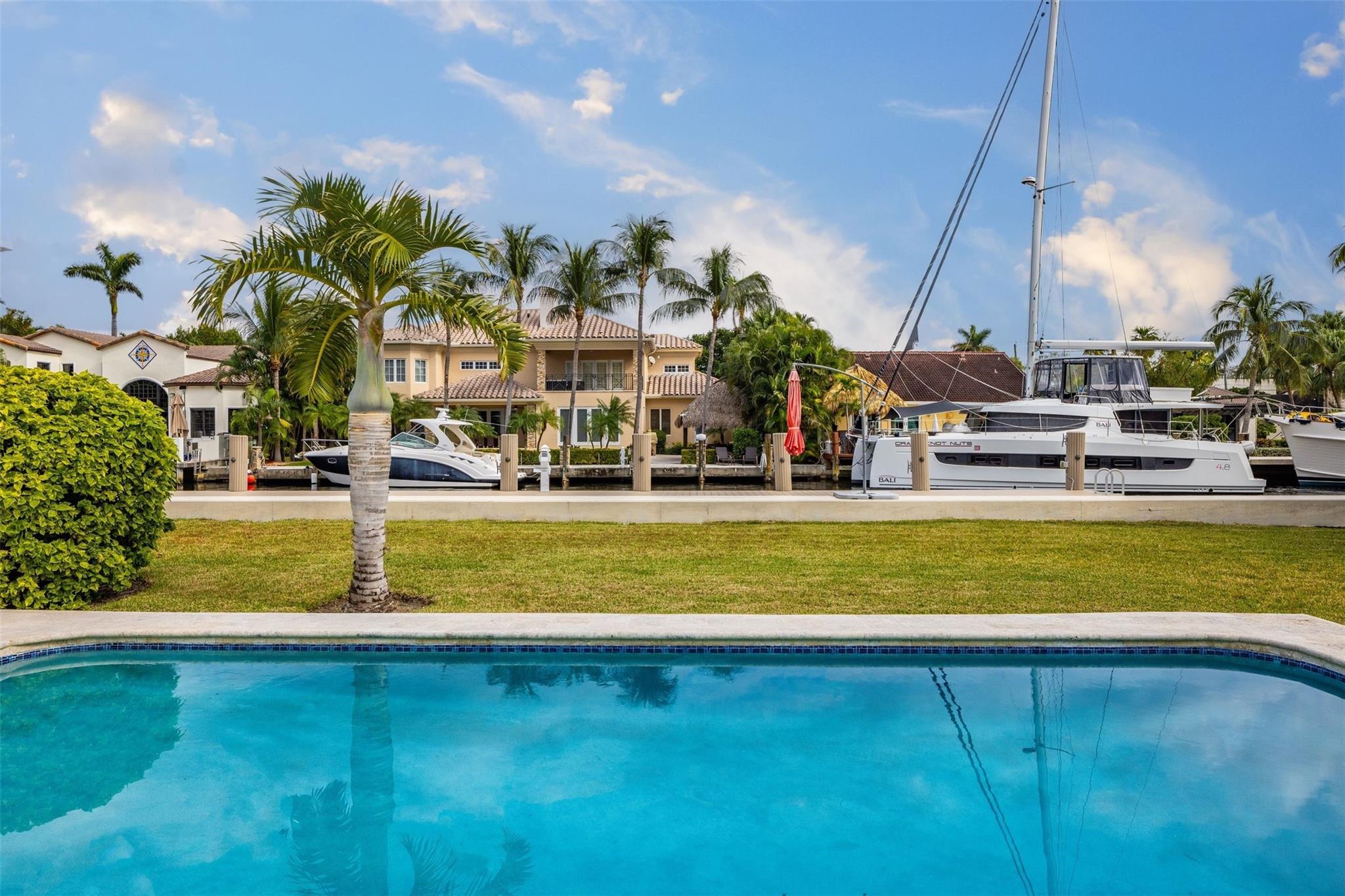 Riviera 6-17 B - Residential