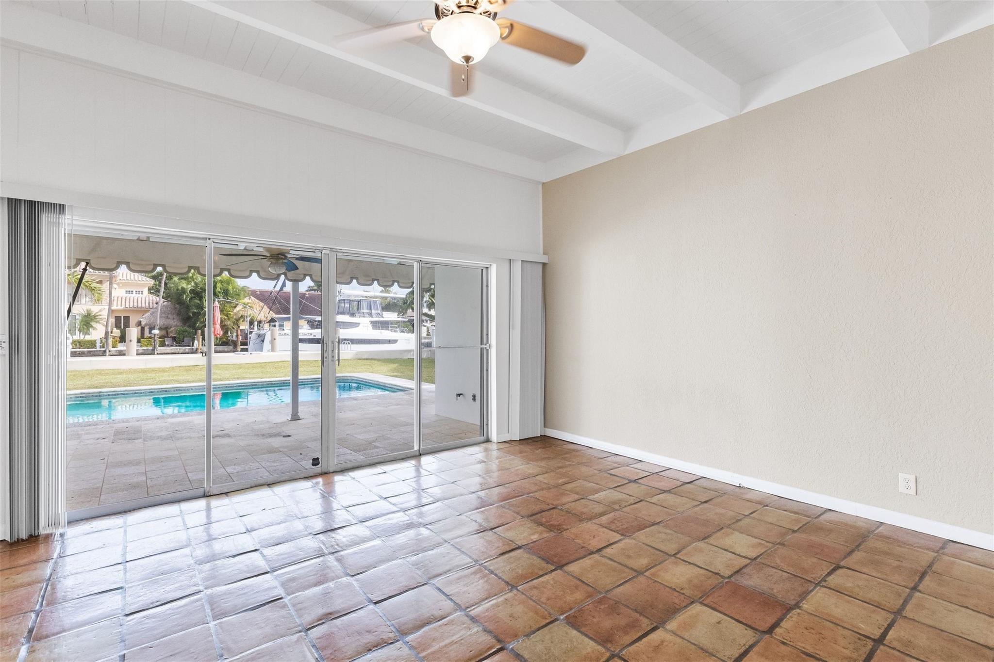 Riviera 6-17 B - Residential