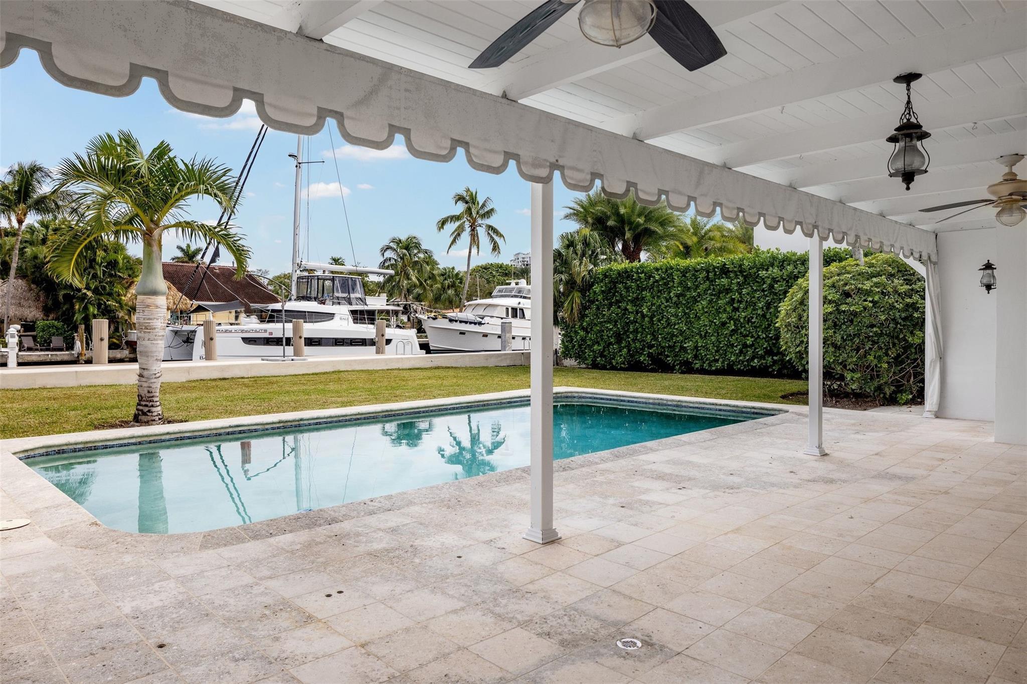 Riviera 6-17 B - Residential