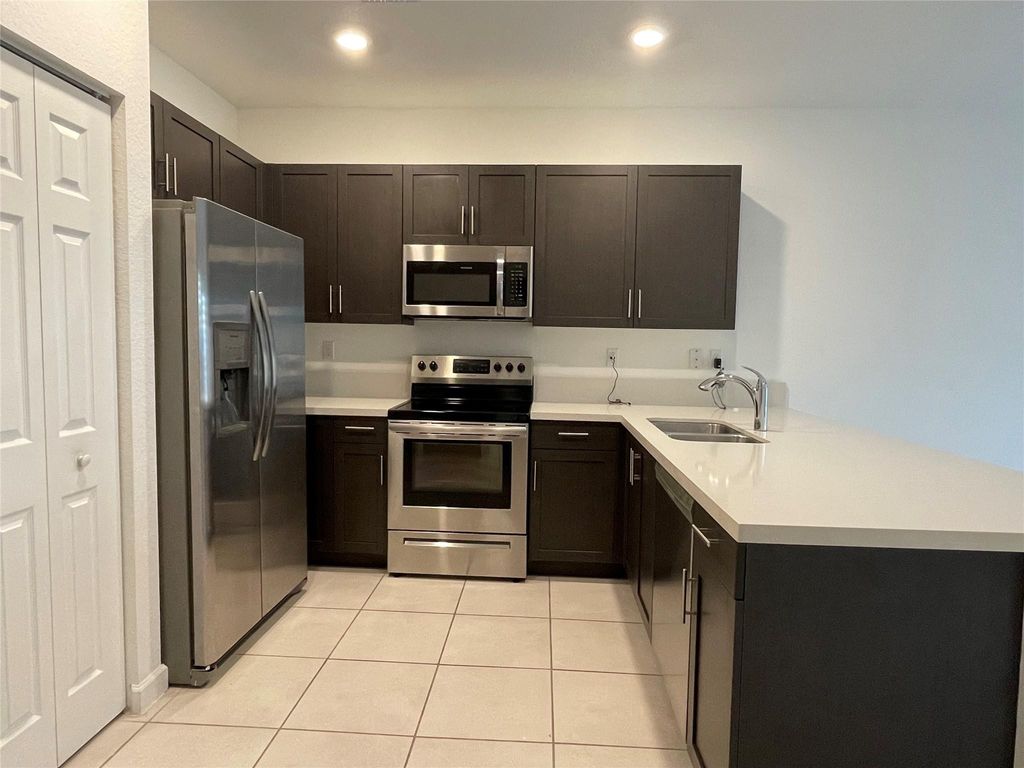 Photo of 4678 Santa Cruz Way, Davie, FL 33314 (MLS # F10550757)