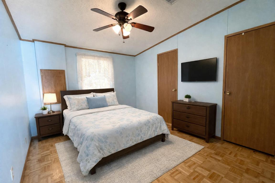 OASIS VILLAGE - Residential