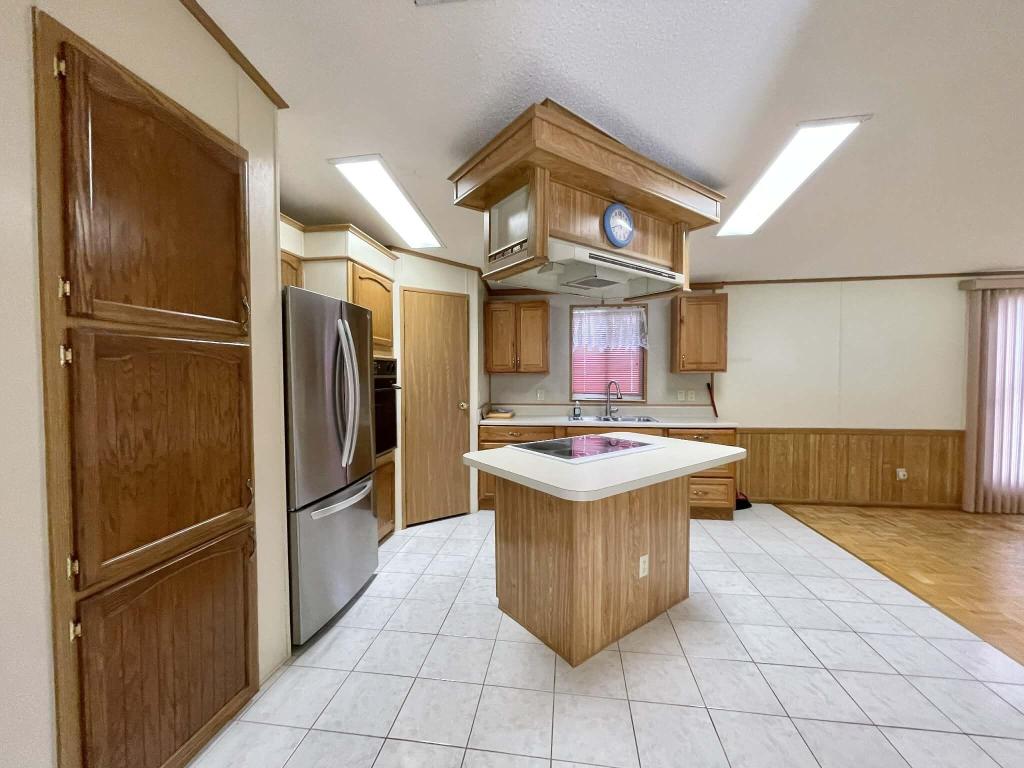 OASIS VILLAGE - Residential