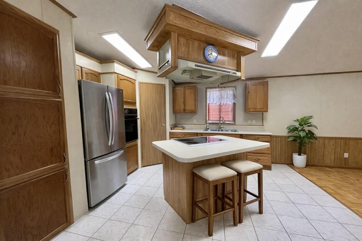 OASIS VILLAGE - Residential