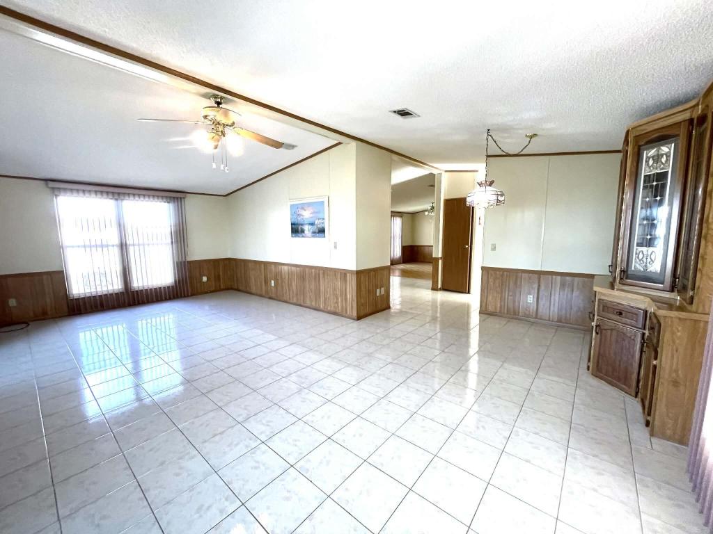 OASIS VILLAGE - Residential