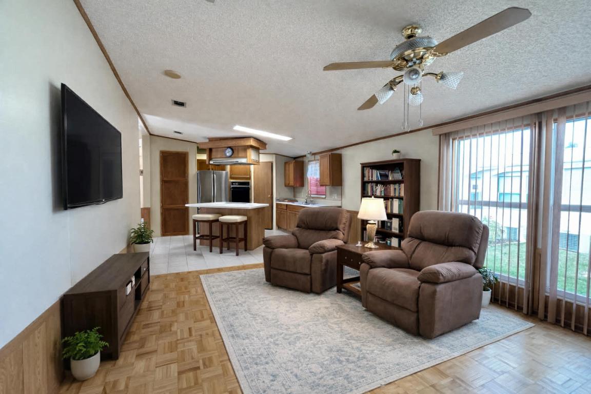 OASIS VILLAGE - Residential