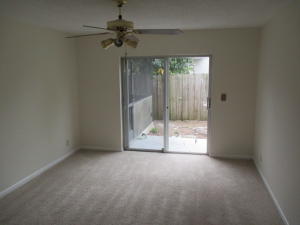 KNOLLWOOD CLUB CONDO - Residential