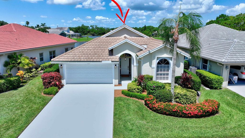 Photo of 5089 SE Devenwood Way, Stuart, FL 34997 (MLS # R11012567)
