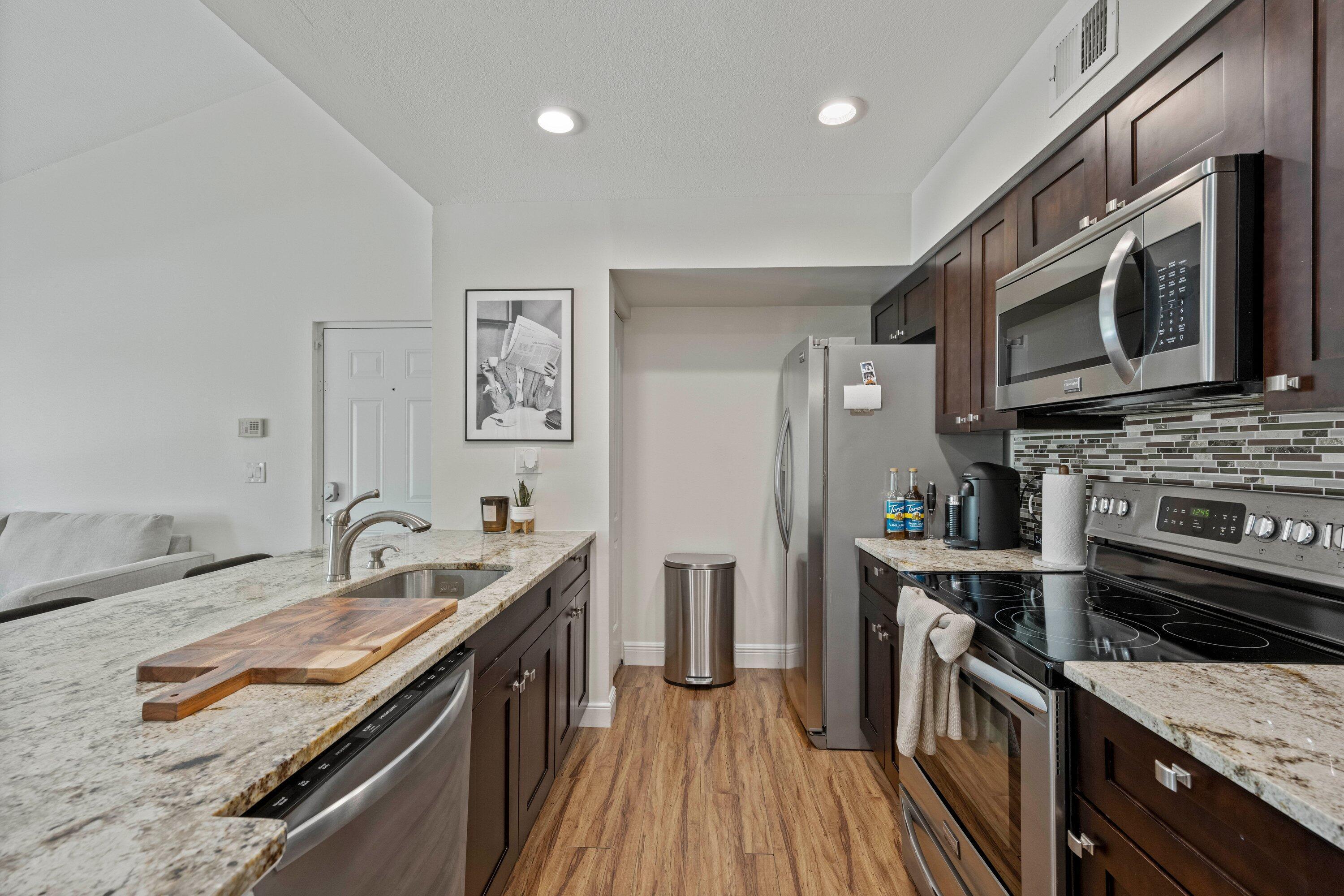 MILANO CONDO - Residential