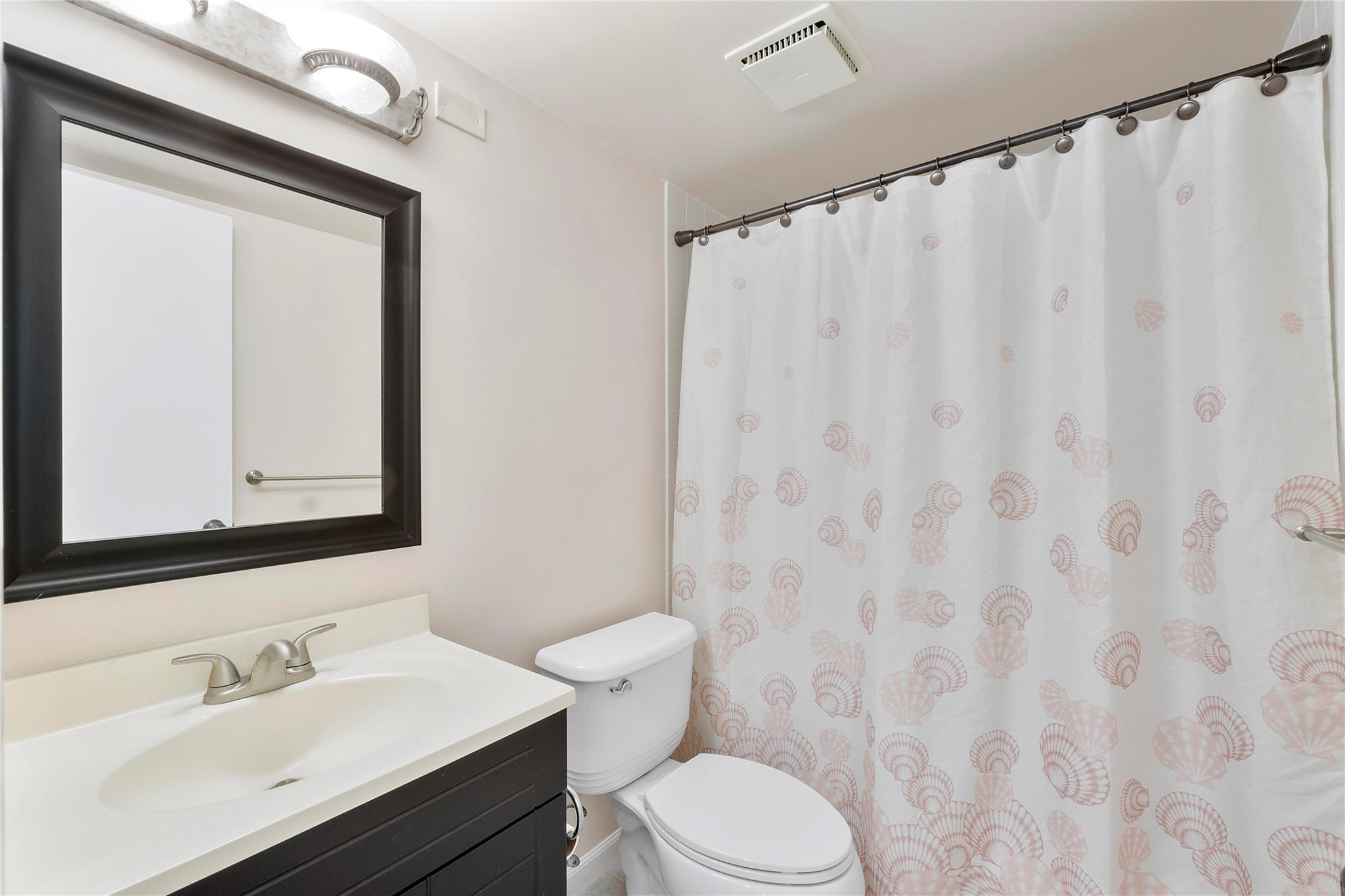 Coral Gate X Condo - Residential