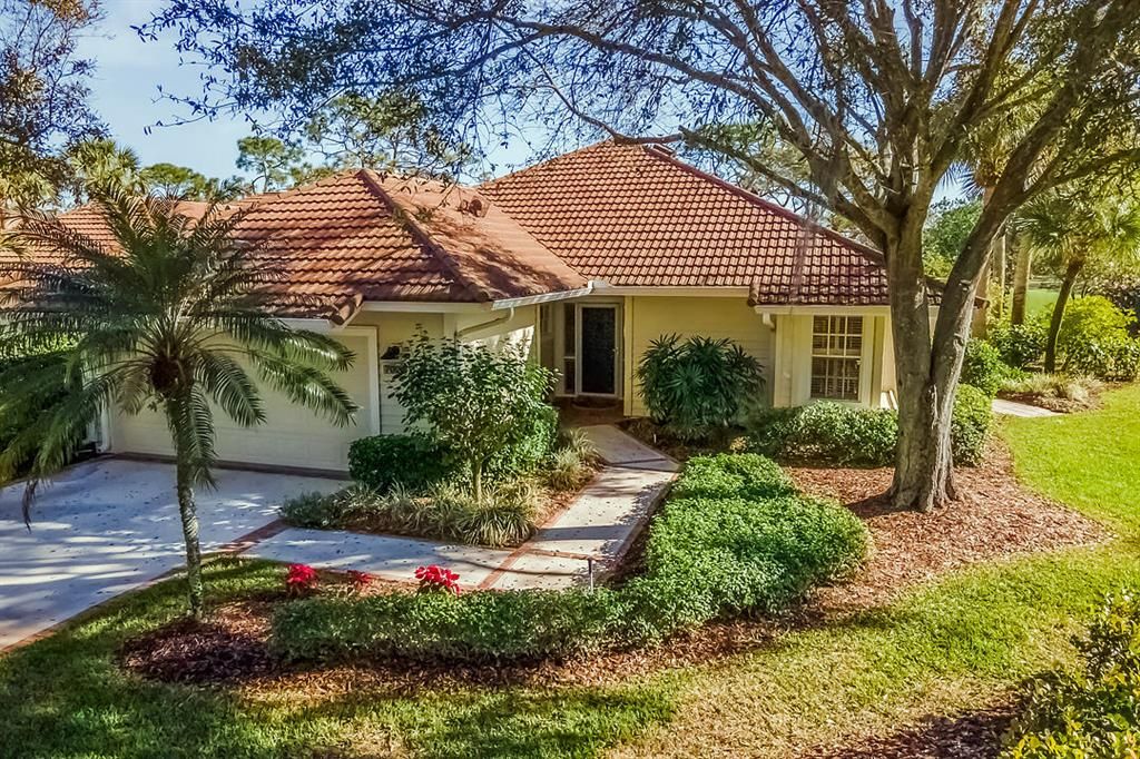 Photo of 7028 SE Winged Foot Drive, Stuart, FL 34997 (MLS # R10689686)