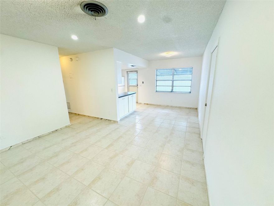 SPACIOUS 2-BEDROOM, 1-BATH APARTMENT, FULLY AND BEAUTIFULLY RENOVATED (NEW BATHROOM) AND MOVE-IN READY, CENTRAL A/C.  LAUNDRY AT THE DOOR STEP NO COIN, LOCATED IN A SAFE NEIGHBORHOOD JUST MINUTES FROM THE BEACH, POMPANO BEACH HIGH SCHOOL, RESTAURANTS, AND SHOPPING. FAST APPROVAL FOR QUALIFIED TENANTS. NO HOA. PET FRIENDLY . WATER/ SEWER AND PEST CONTROL INCLUDED.