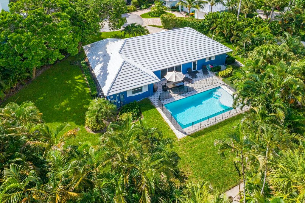 Photo of 1201 Southways Street, Delray Beach, FL 33483 (MLS # B26016866)