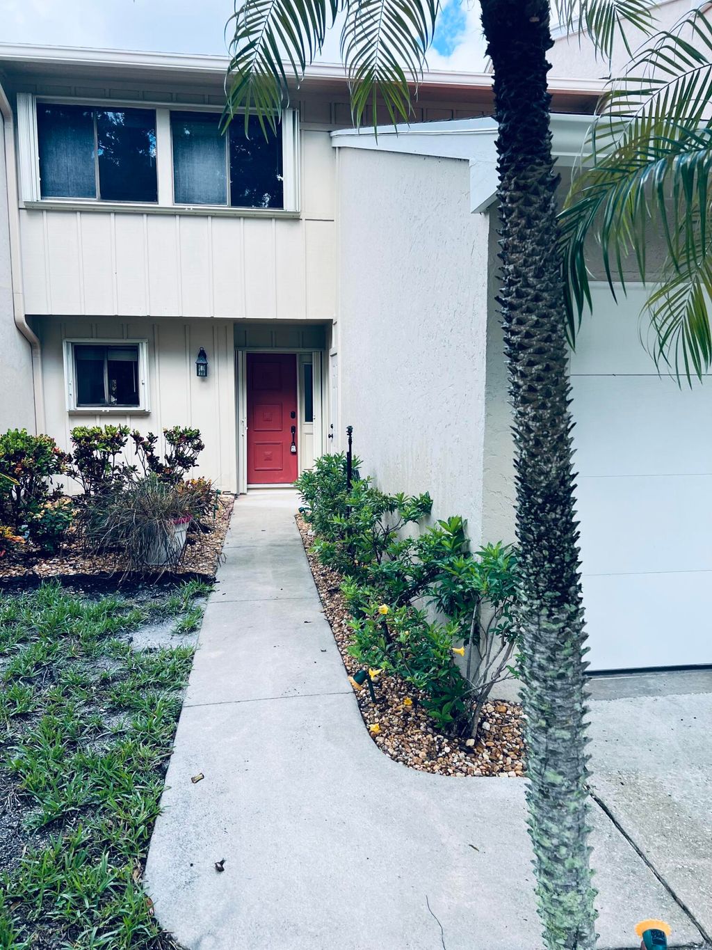Photo of 1634 SW Crossing Circle, Palm City, FL 34990 (MLS # B26014503)
