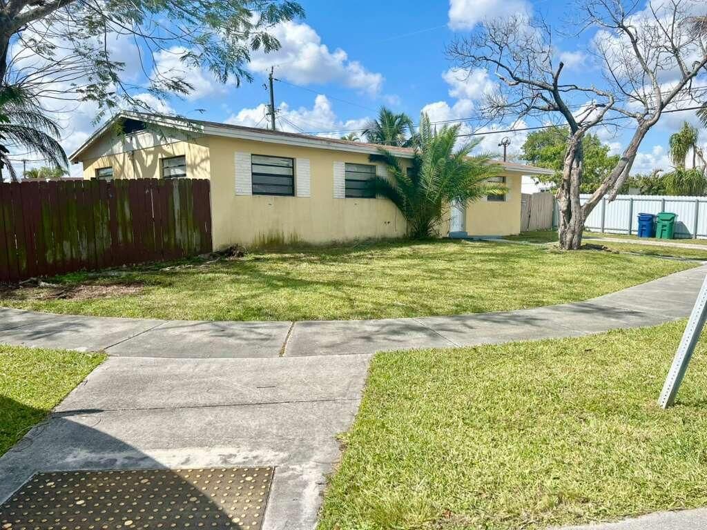 Photo of 11750 SW 171st Terrace, Miami, FL 33177 (MLS # B26009211)